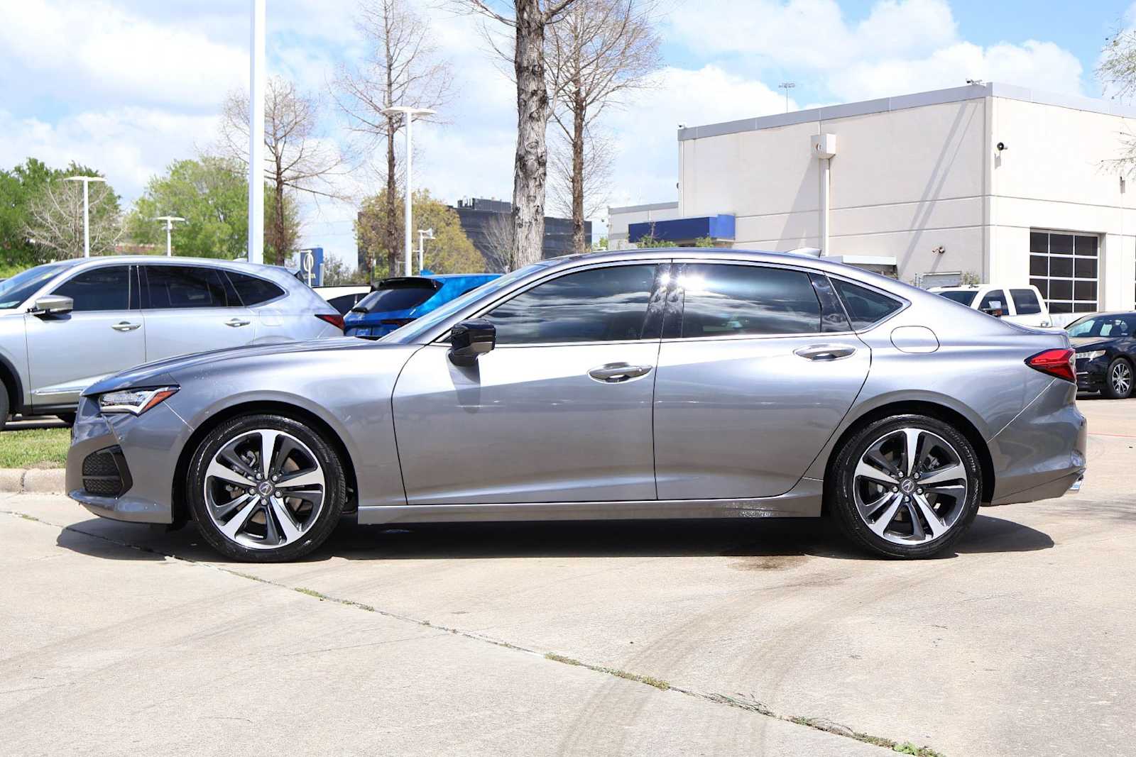 Thumbnail: 2025 Acura TLX - 3