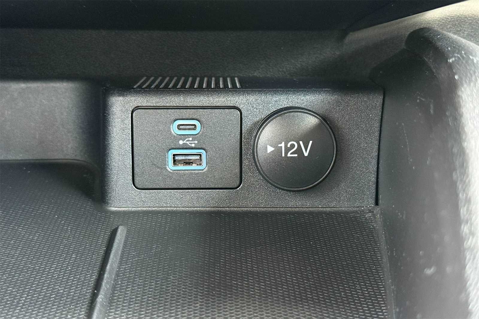 Thumbnail: 2023 Ford Escape - 27