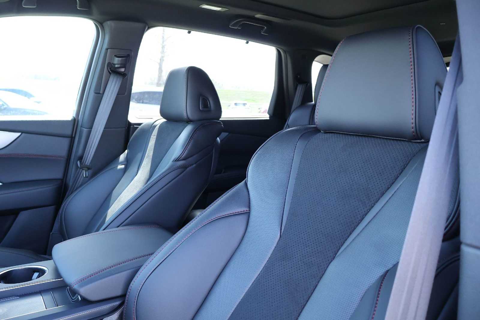 Thumbnail: 2026 Acura MDX - 11