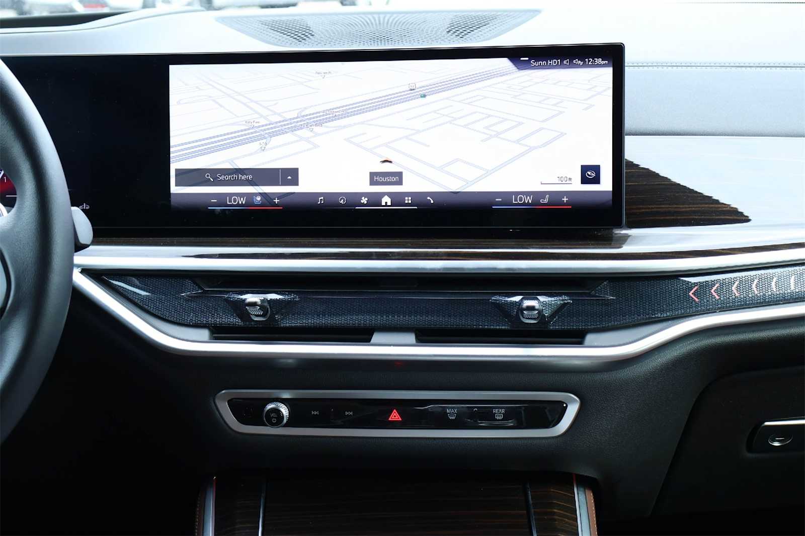 Thumbnail: 2025 BMW X5 - 16