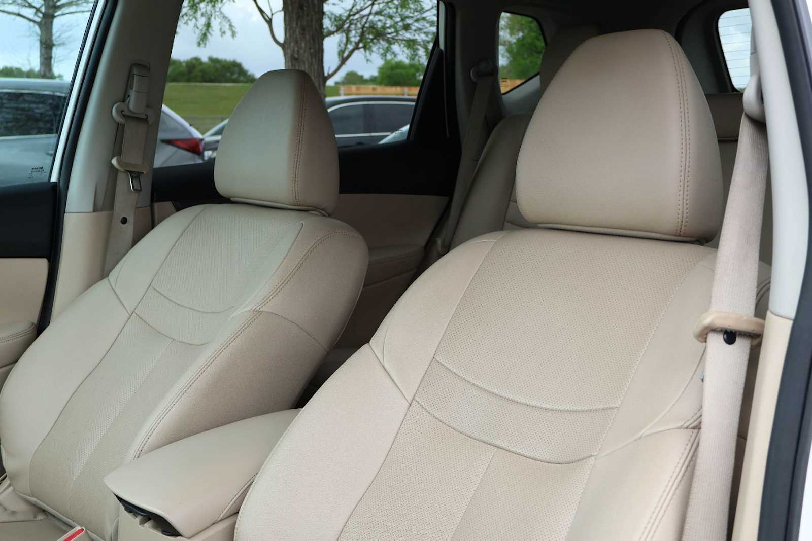 Thumbnail: 2016 Nissan Rogue - 11