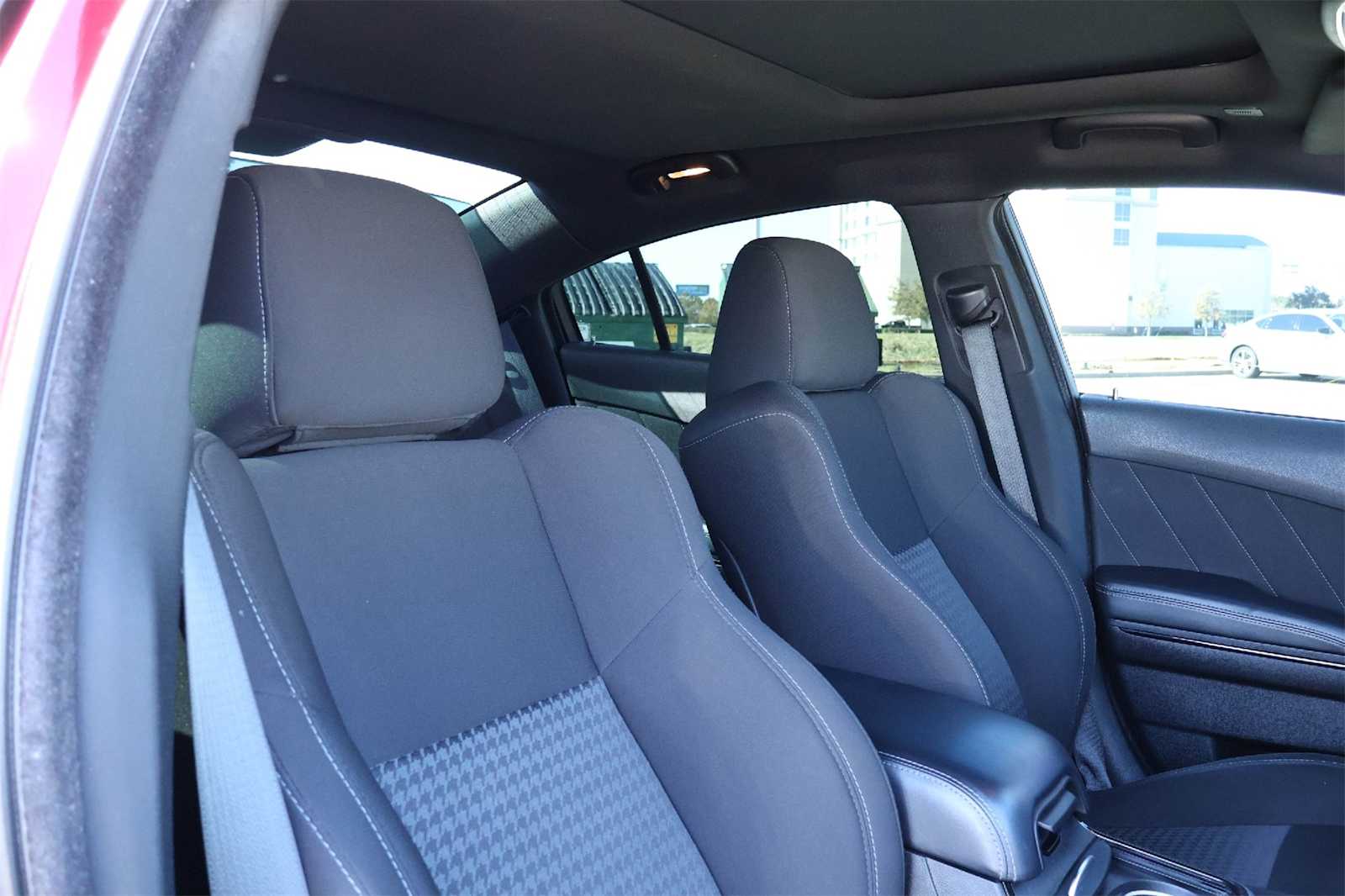 Thumbnail: 2022 Dodge Charger - 14