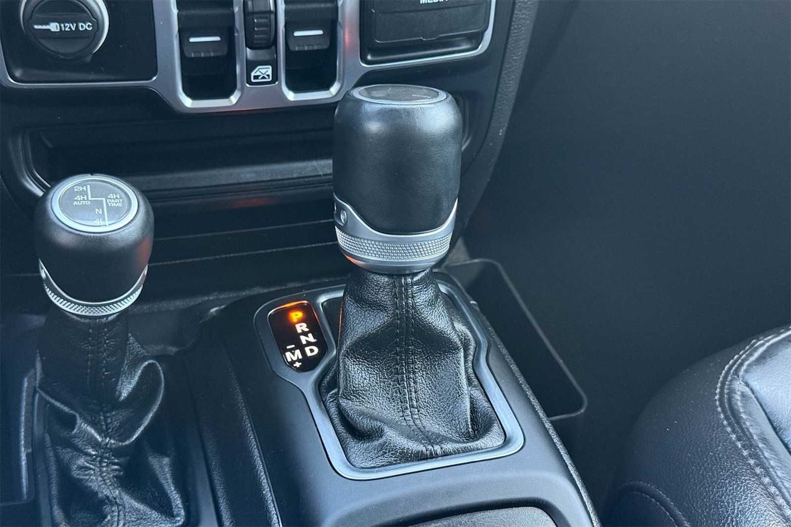 Thumbnail: 2021 Jeep Wrangler - 17