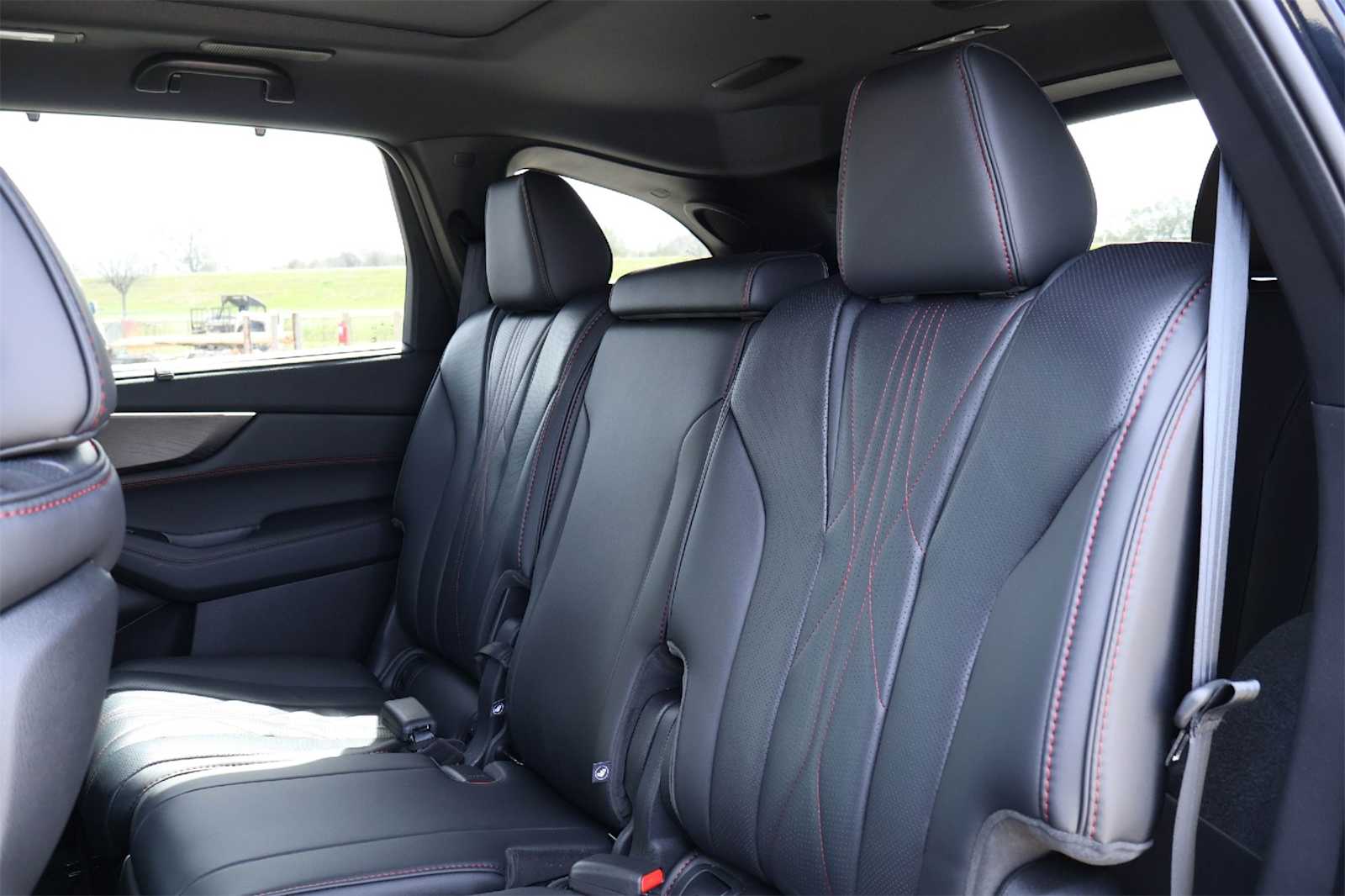 Thumbnail: 2026 Acura MDX - 13