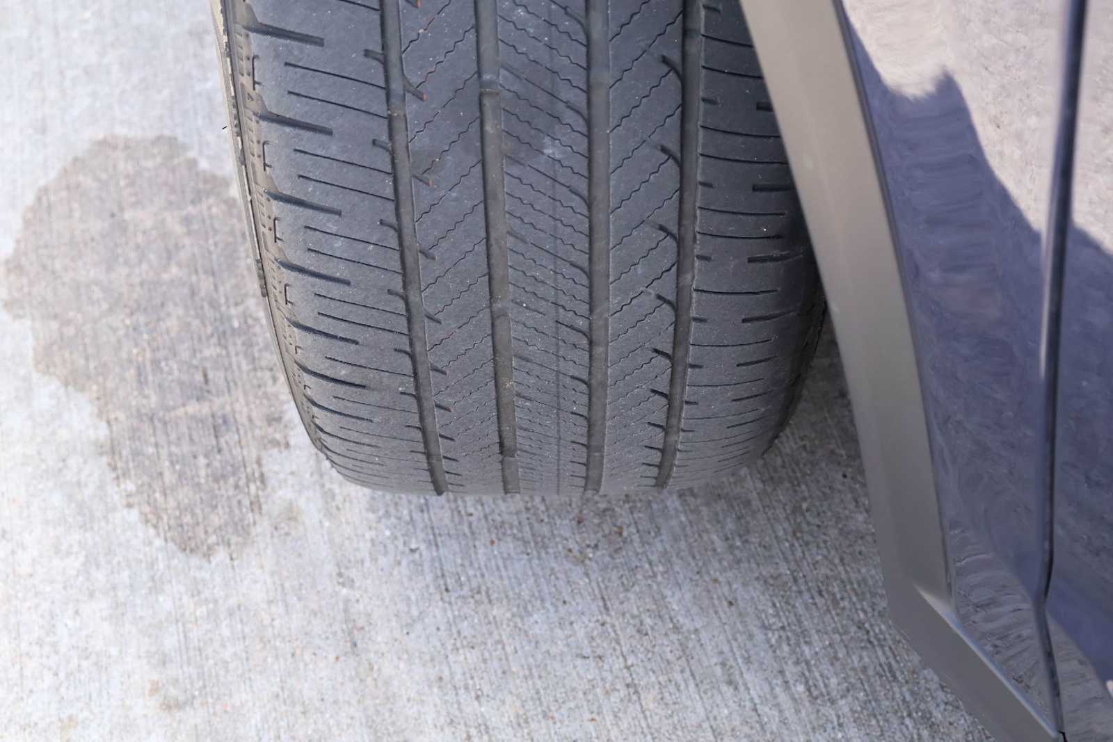 Thumbnail: 2023 Acura MDX - 30