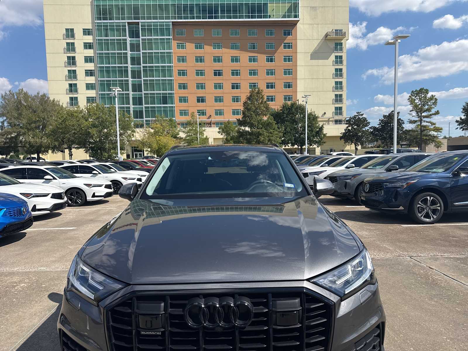 Thumbnail: 2022 Audi Q7 - 2