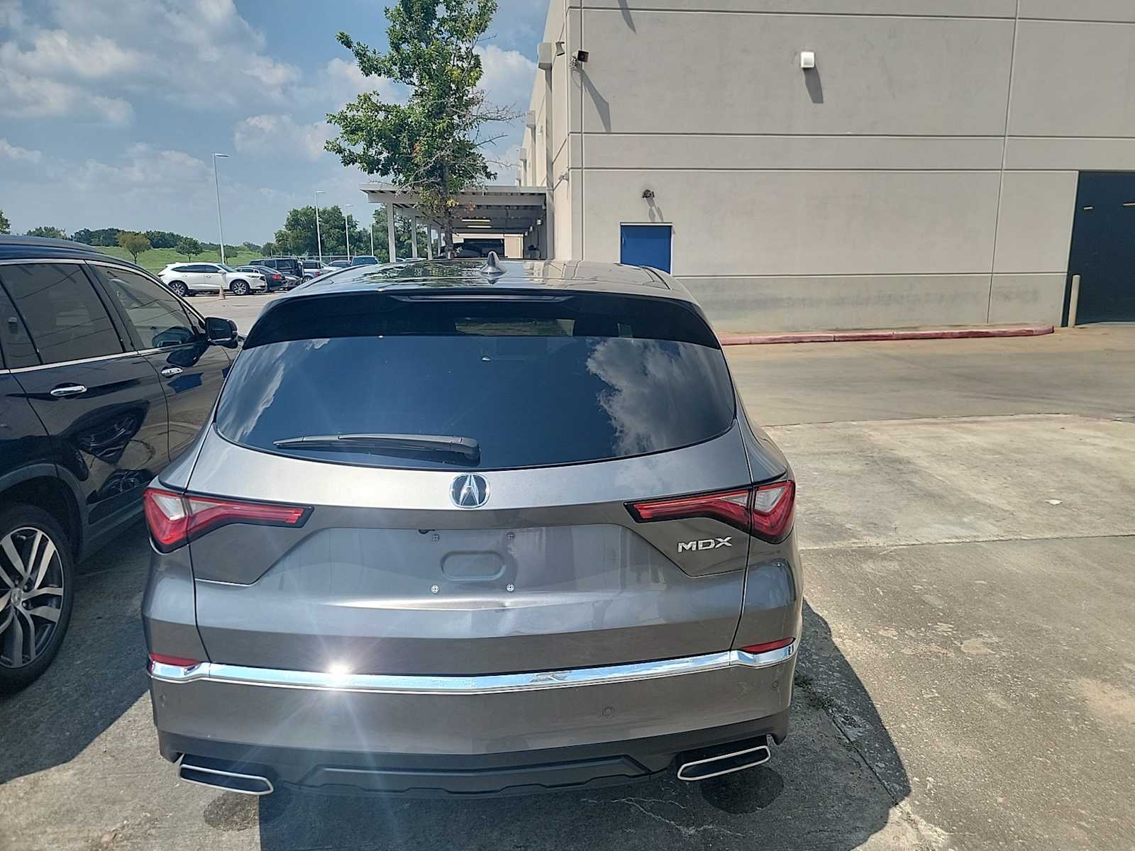 Thumbnail: 2024 Acura MDX - 5