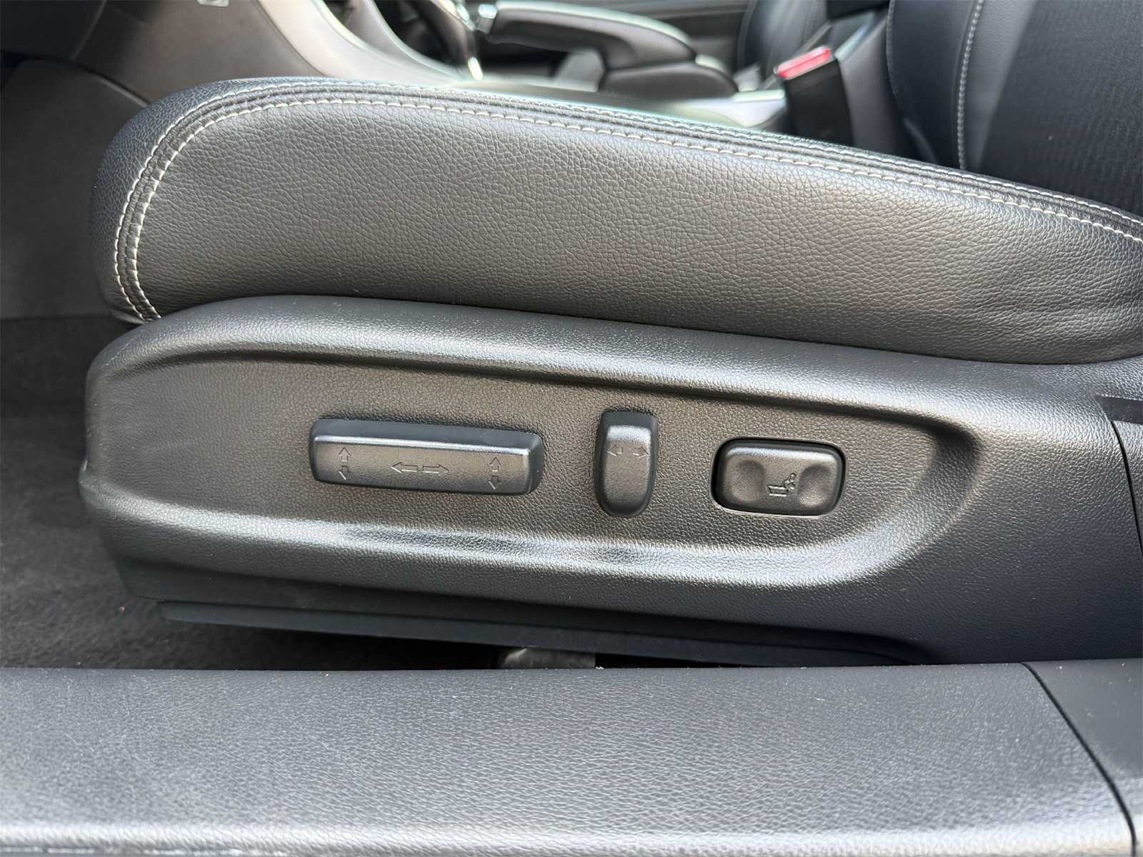 Thumbnail: 2017 Honda Accord - 24