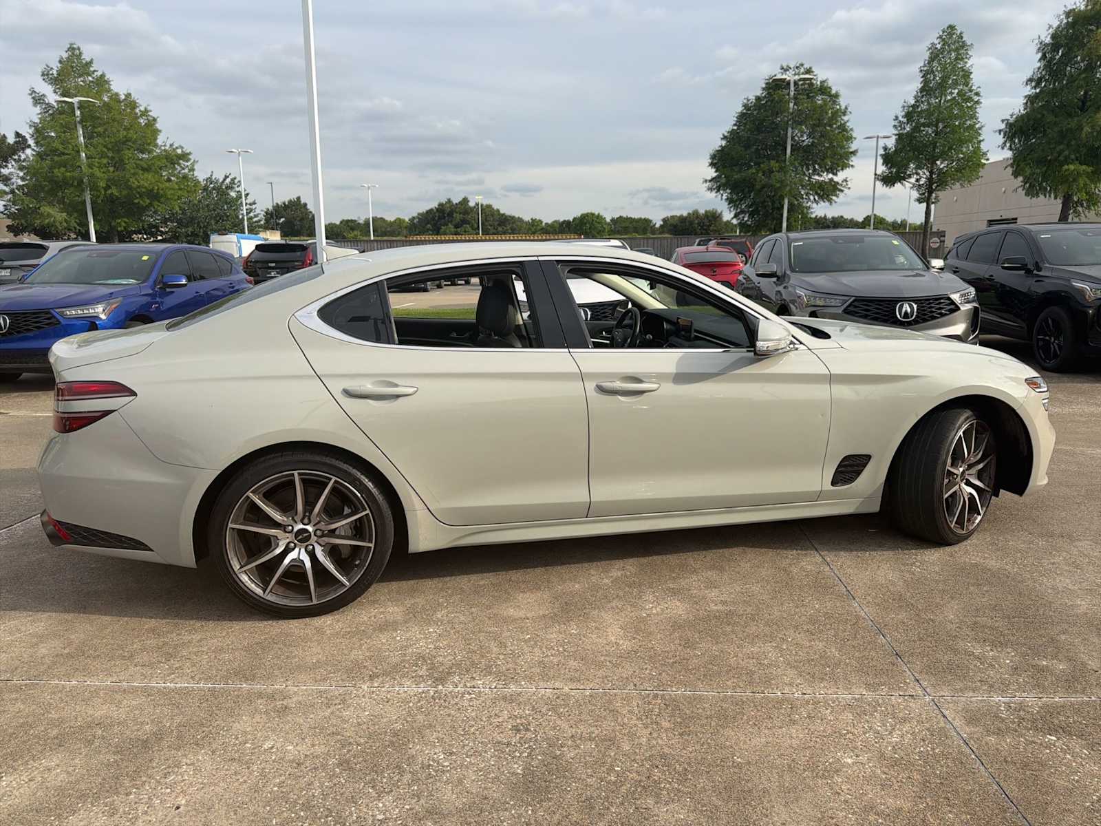 Thumbnail: 2025 Genesis G70 - 5