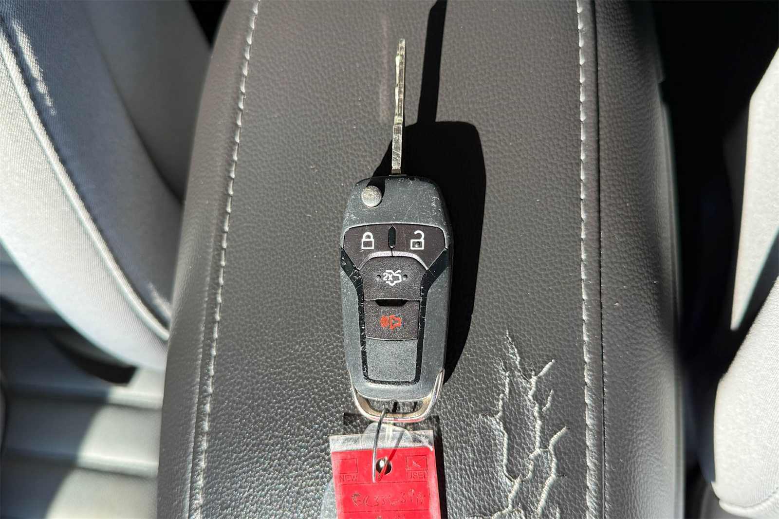 Thumbnail: 2014 Ford Fusion - 20