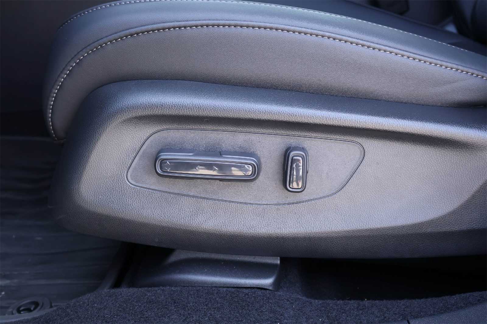 Thumbnail: 2025 Acura ADX - 24