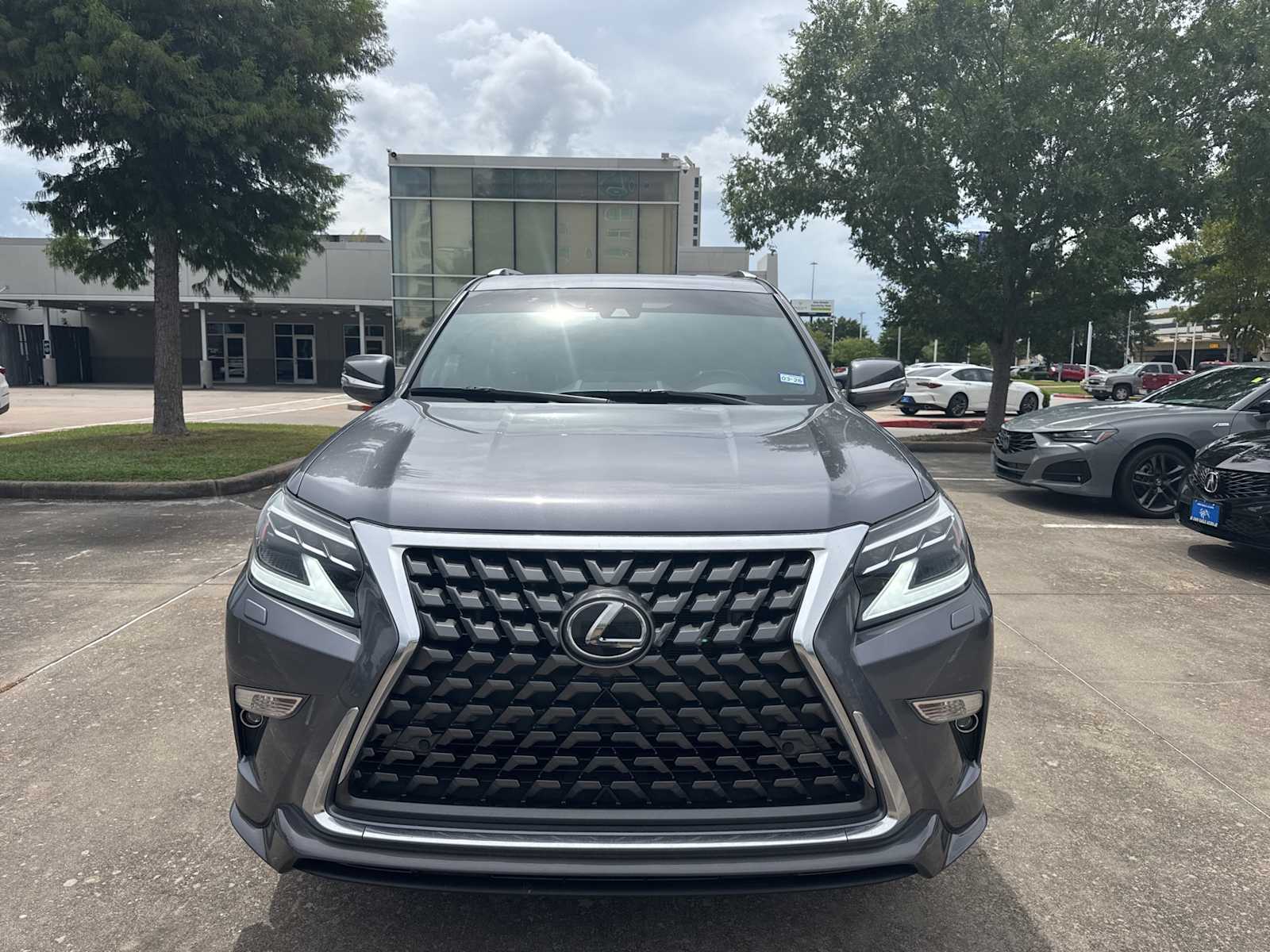 Thumbnail: 2023 Lexus GX - 2