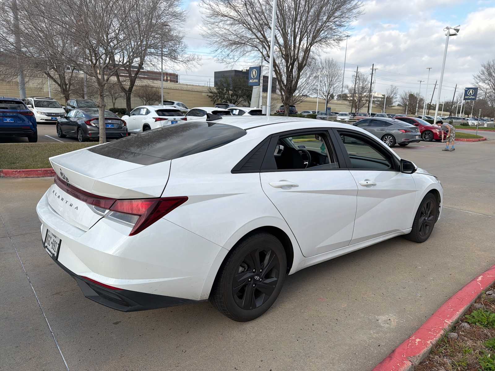 Thumbnail: 2021 Hyundai Elantra - 5