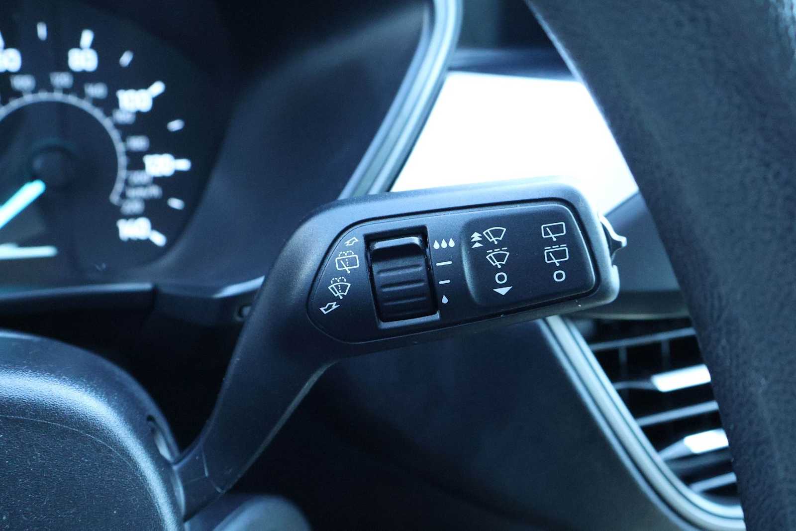 Thumbnail: 2022 Ford Escape - 28