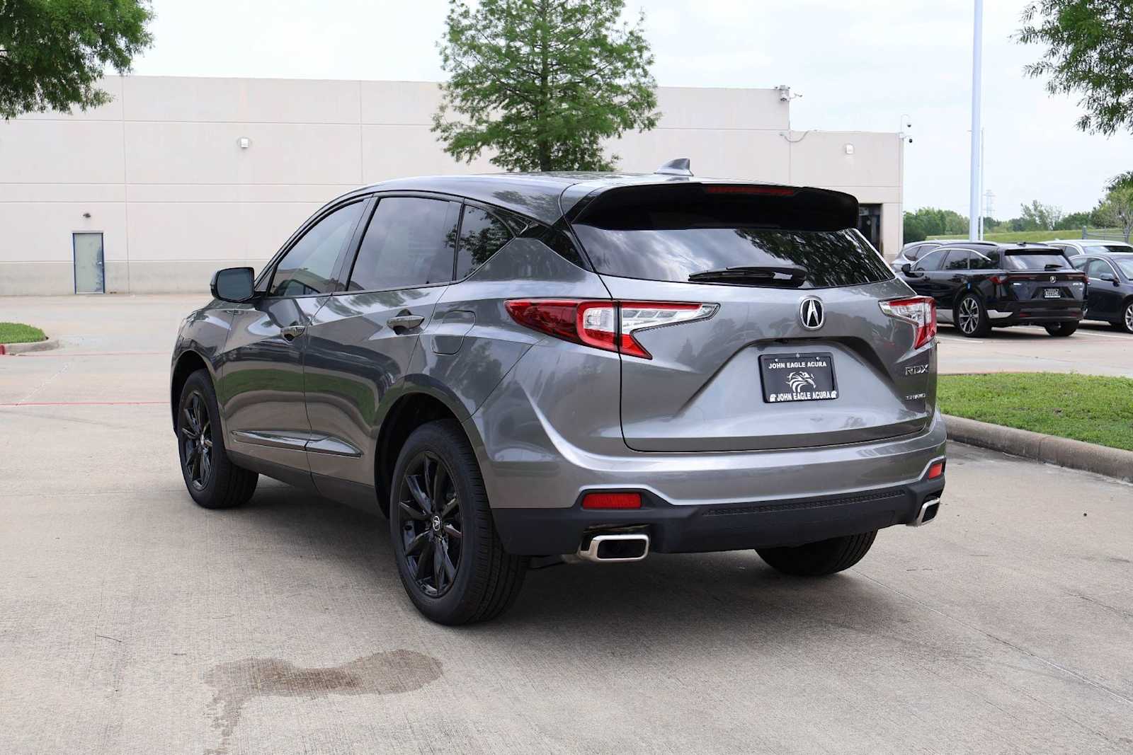 Thumbnail: 2026 Acura RDX - 4