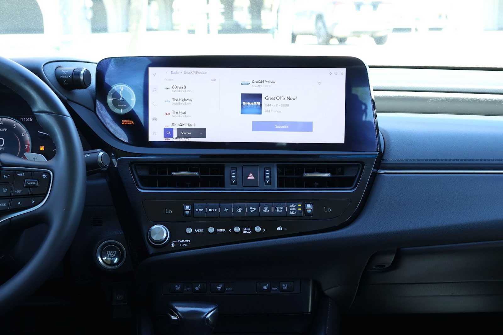 Thumbnail: 2023 Lexus ES - 16