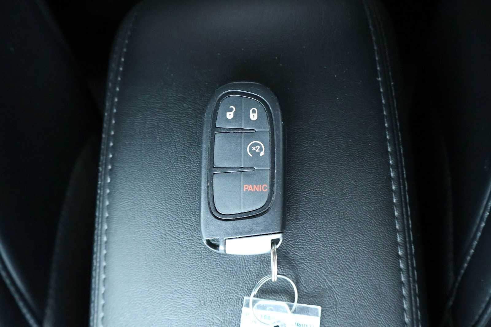 Thumbnail: 2021 Jeep Cherokee - 20