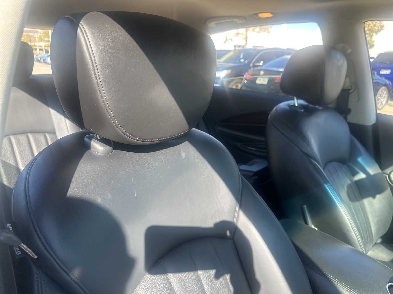 Thumbnail: 2017 INFINITI QX50 - 9