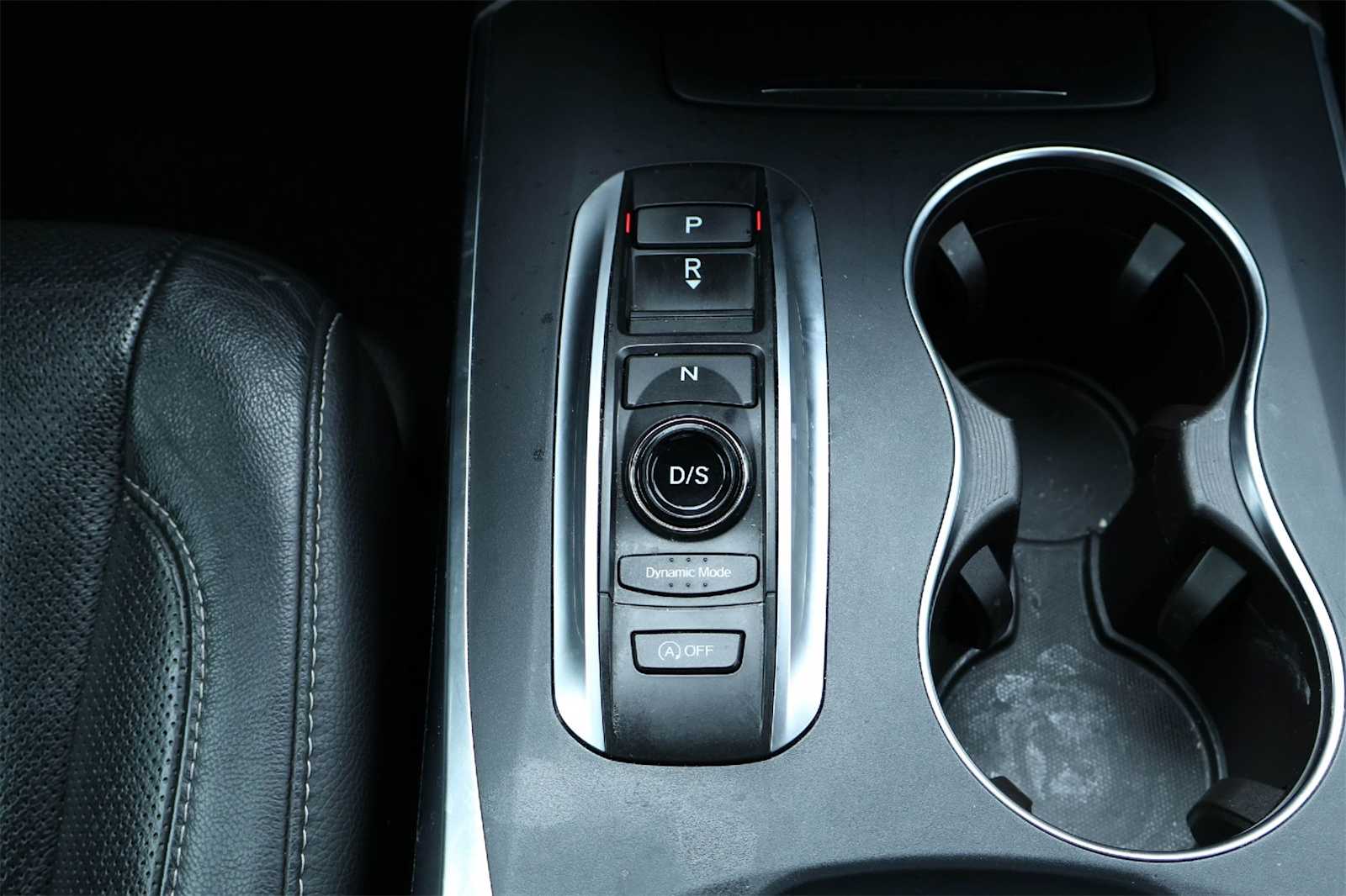 Thumbnail: 2020 Acura MDX - 17