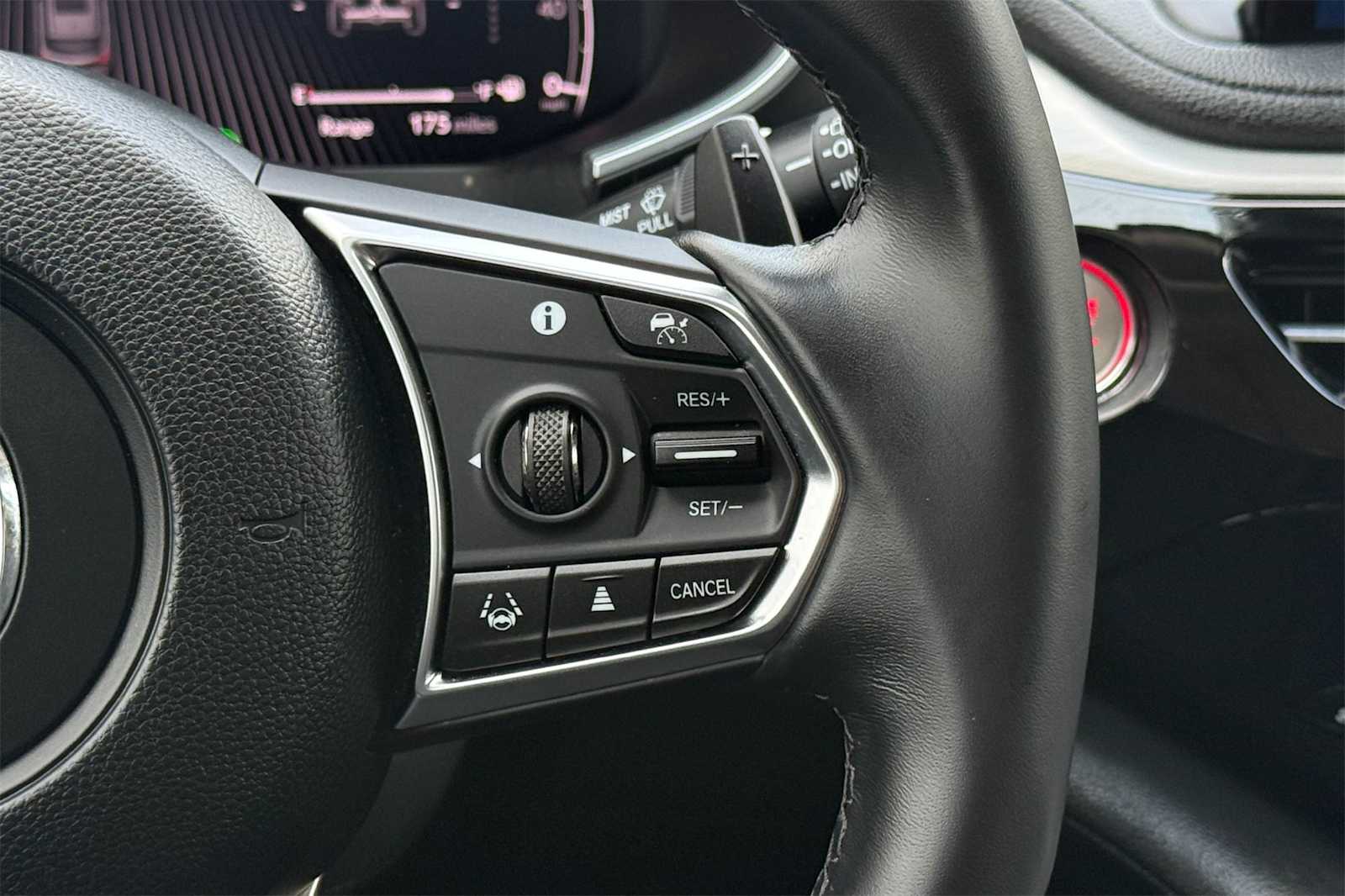 Thumbnail: 2025 Acura MDX - 23