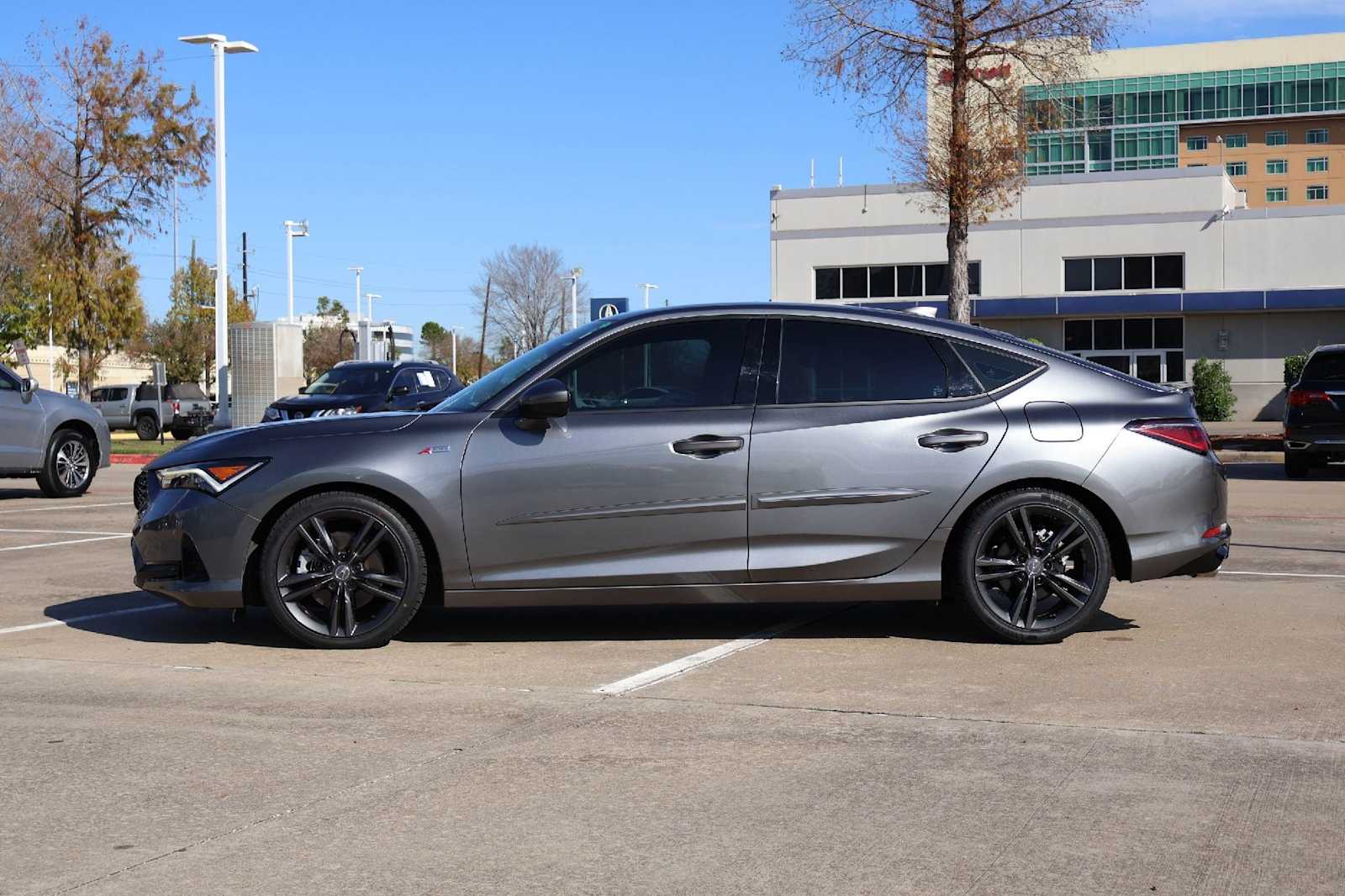 Thumbnail: 2023 Acura Integra - 3