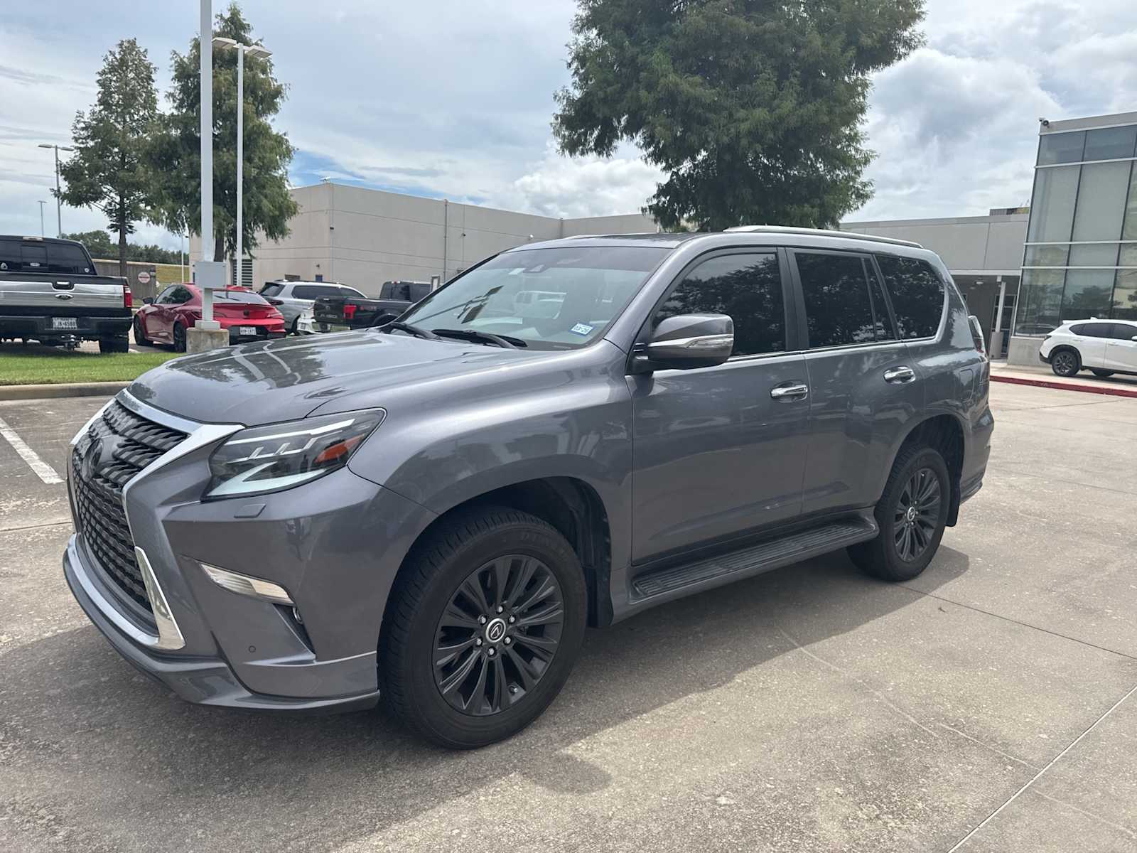 Thumbnail: 2023 Lexus GX - 1