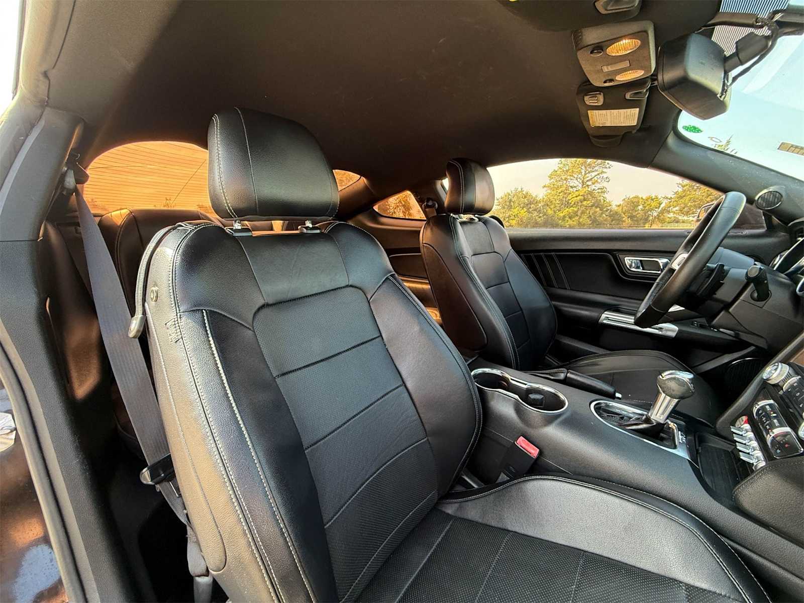 Thumbnail: 2015 Ford Mustang - 13