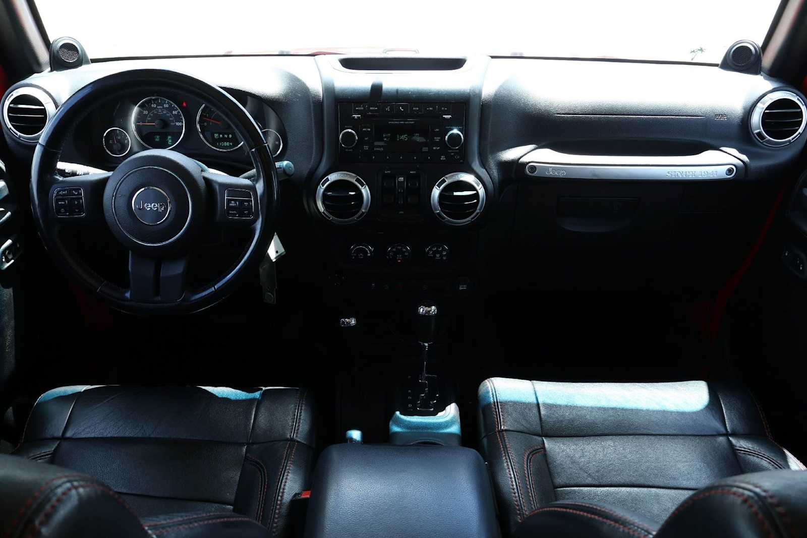 Thumbnail: 2012 Jeep Wrangler - 10