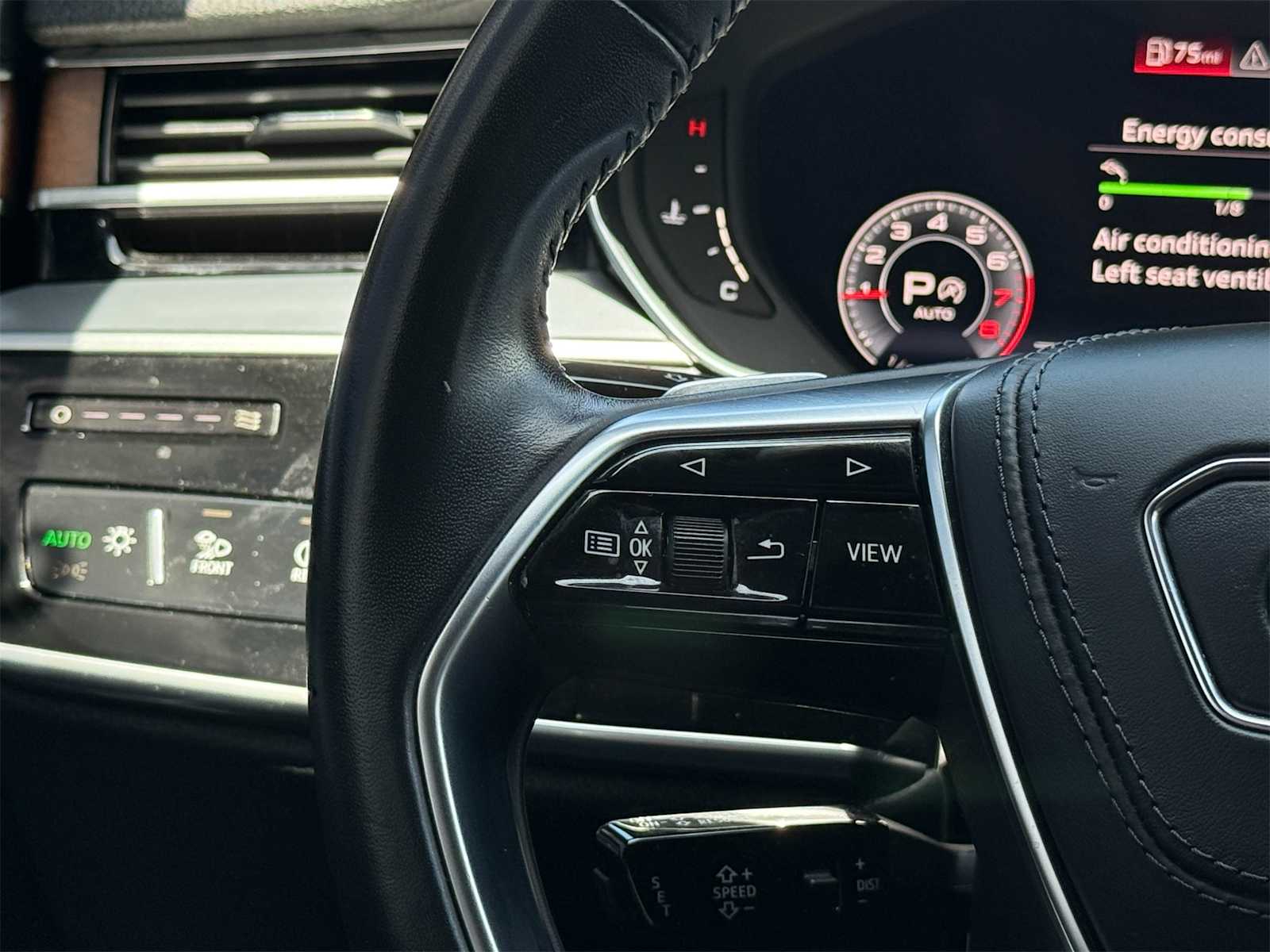 Thumbnail: 2019 Audi A8 - 22