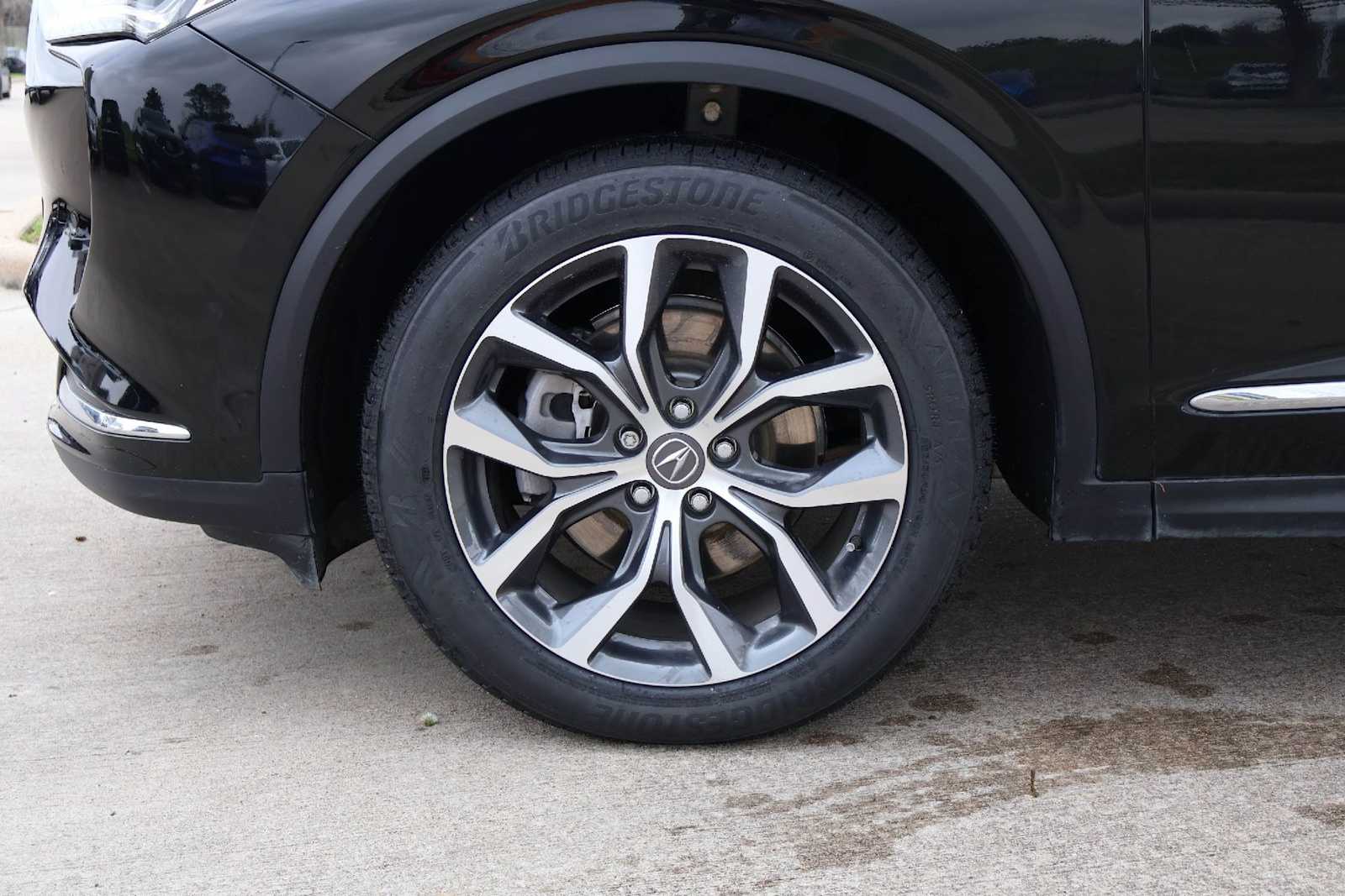 Thumbnail: 2023 Acura MDX - 8