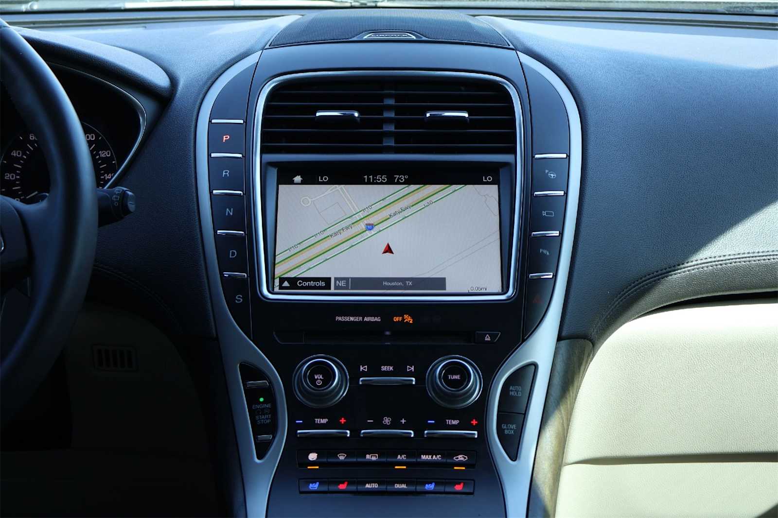 Thumbnail: 2018 Lincoln MKX - 15