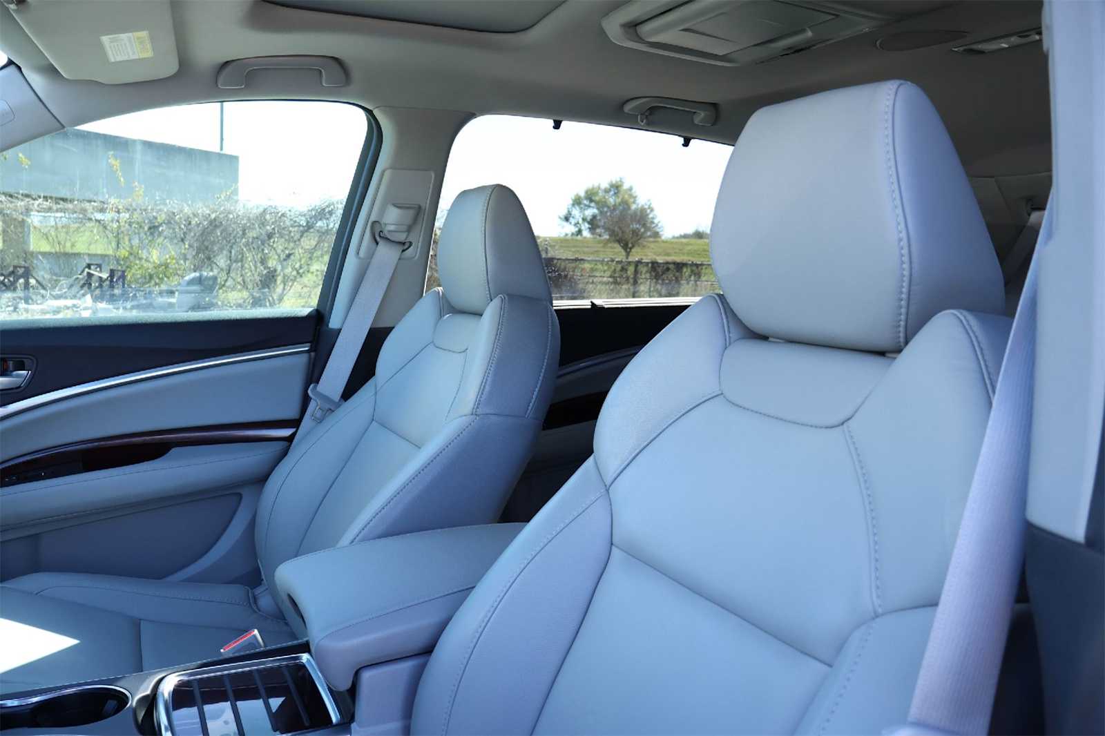 Thumbnail: 2016 Acura MDX - 11