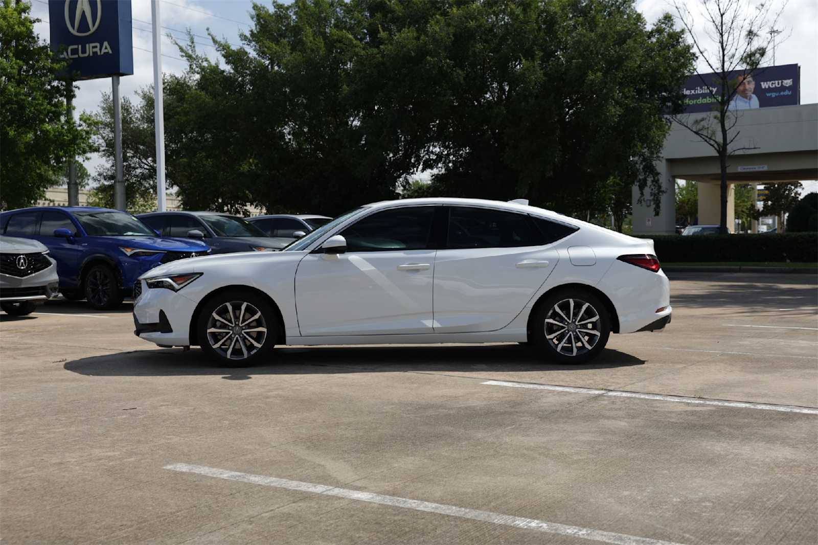 Thumbnail: 2025 Acura Integra - 4