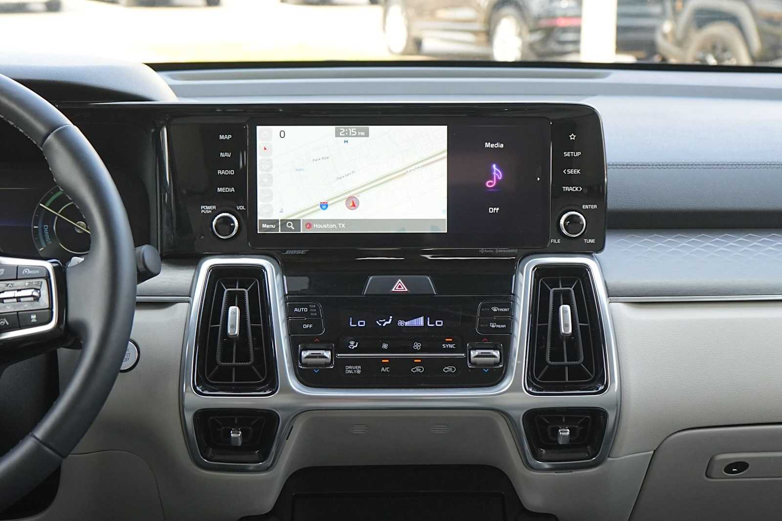 Thumbnail: 2023 Kia Sorento - 19