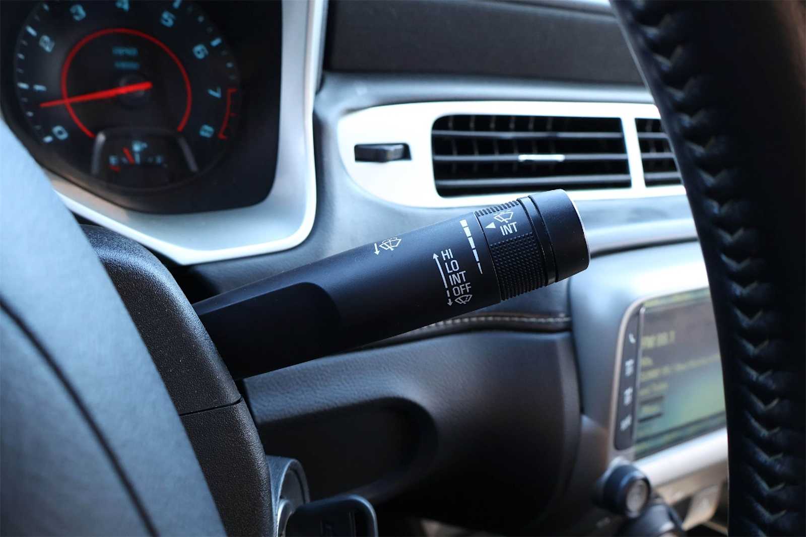 Thumbnail: 2014 Chevrolet Camaro - 28