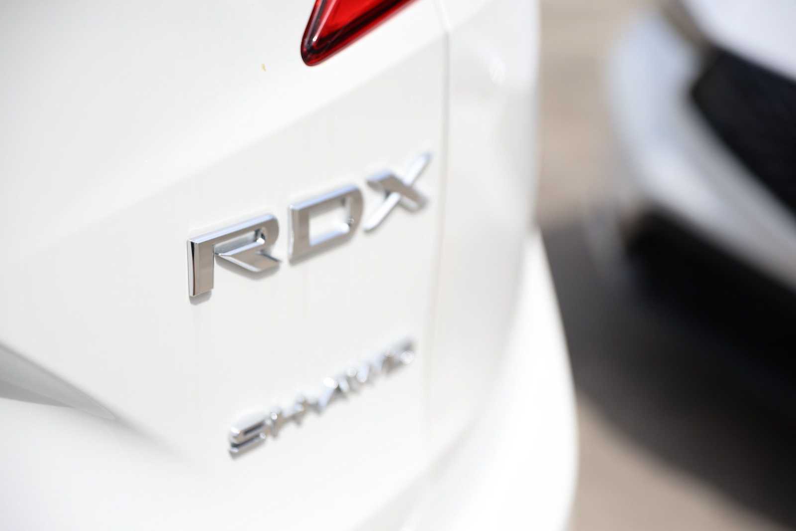 Thumbnail: 2026 Acura RDX - 6