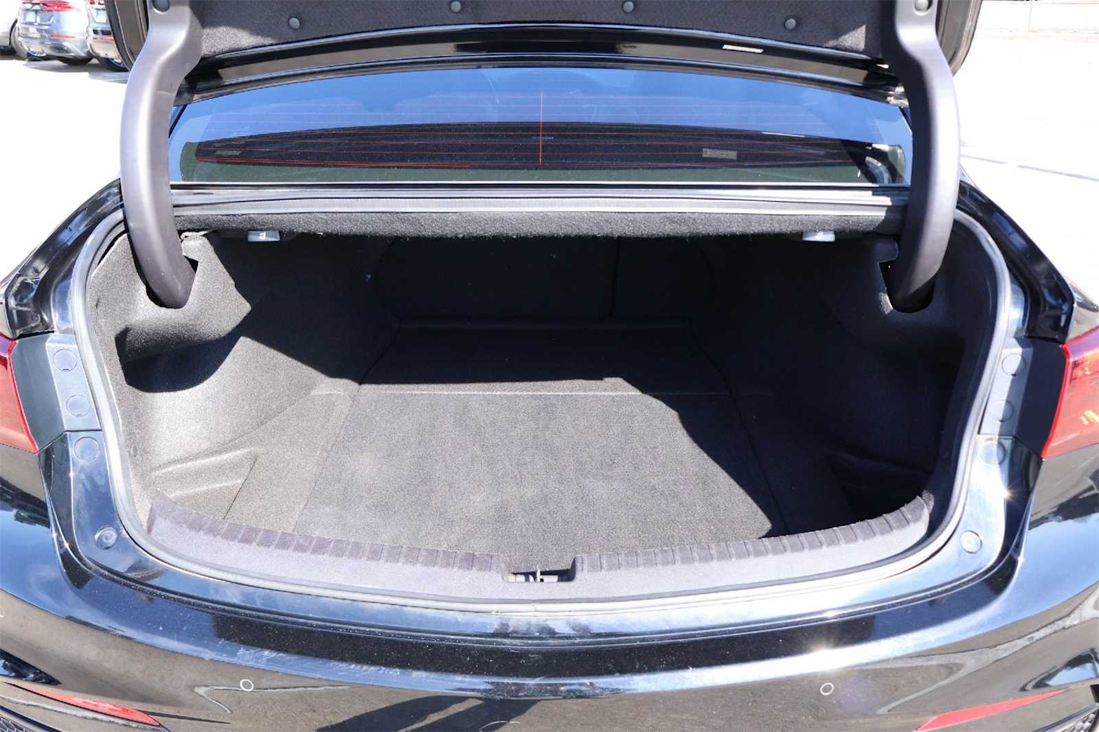 Thumbnail: 2018 Acura TLX - 19