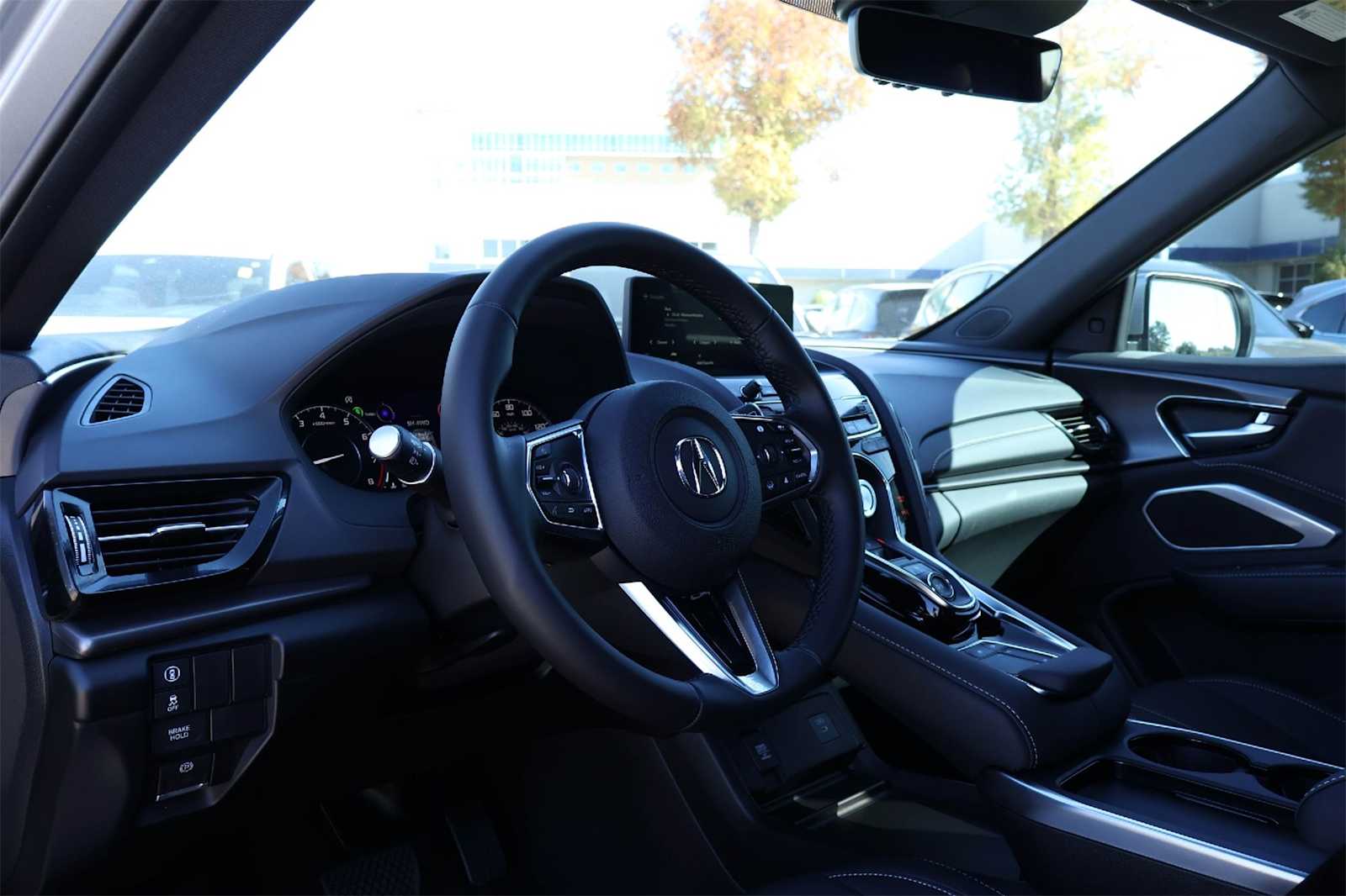 Thumbnail: 2025 Acura RDX - 2