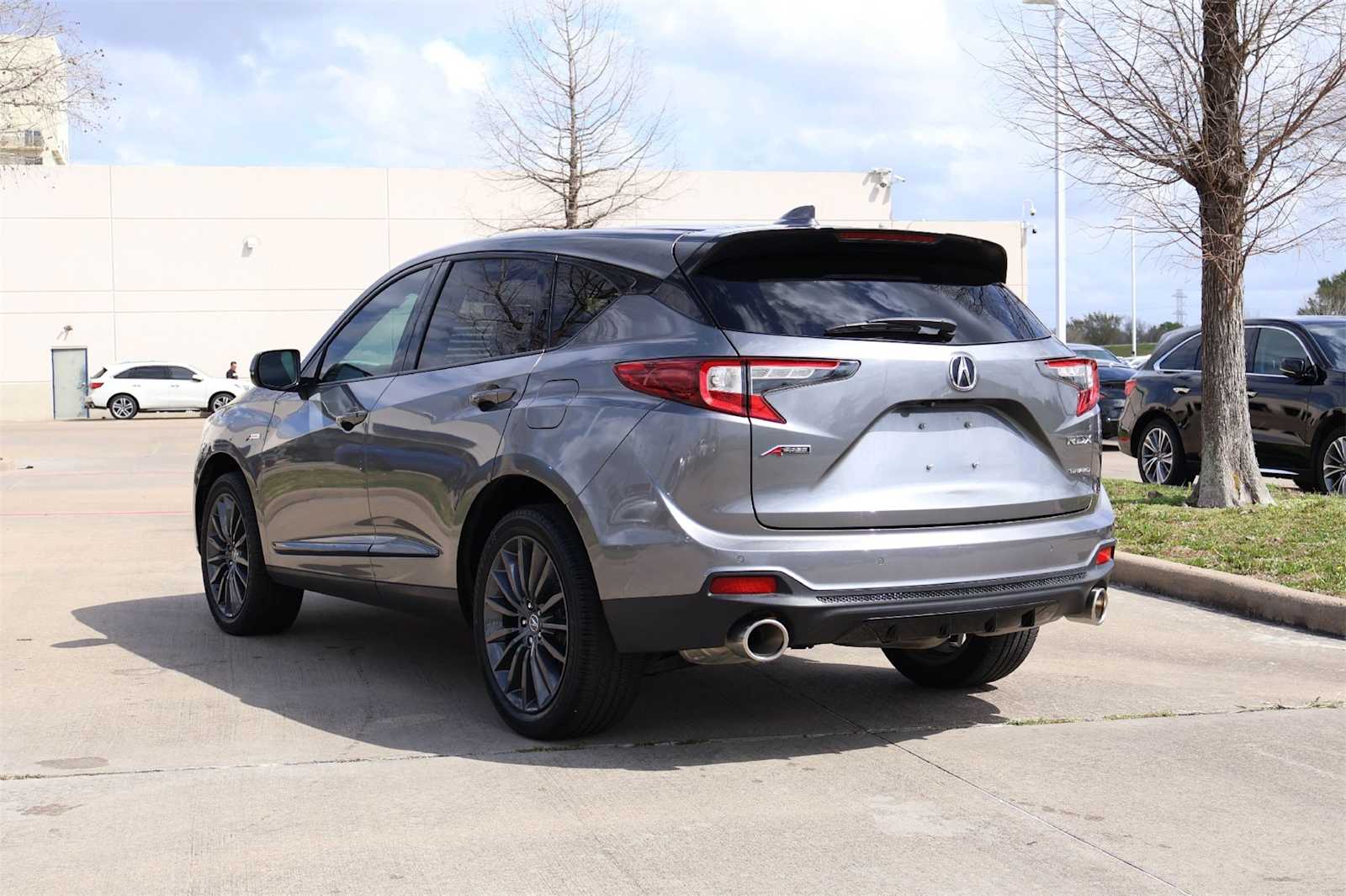 Thumbnail: 2023 Acura RDX - 4