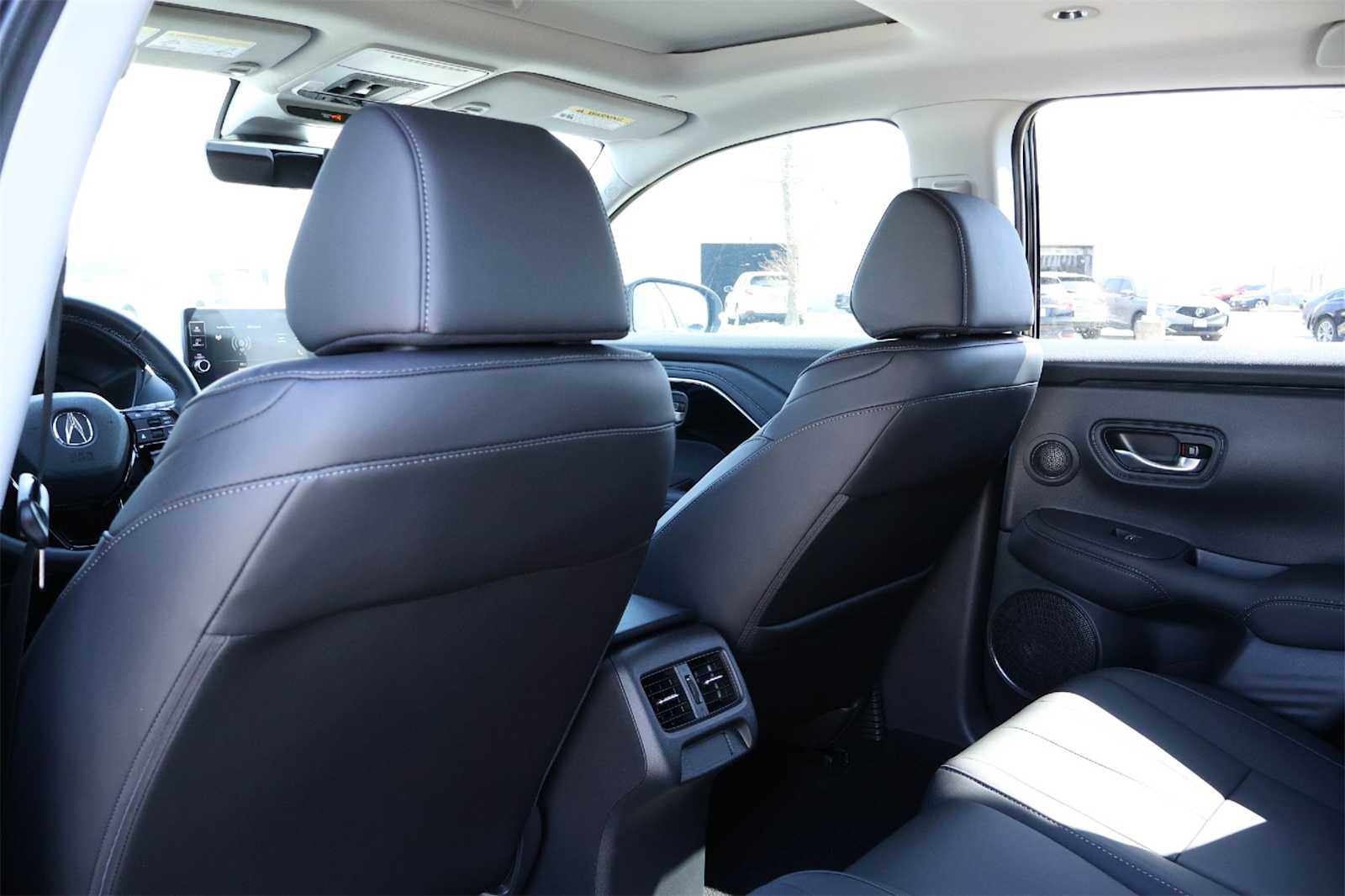 Thumbnail: 2025 Acura ADX - 12