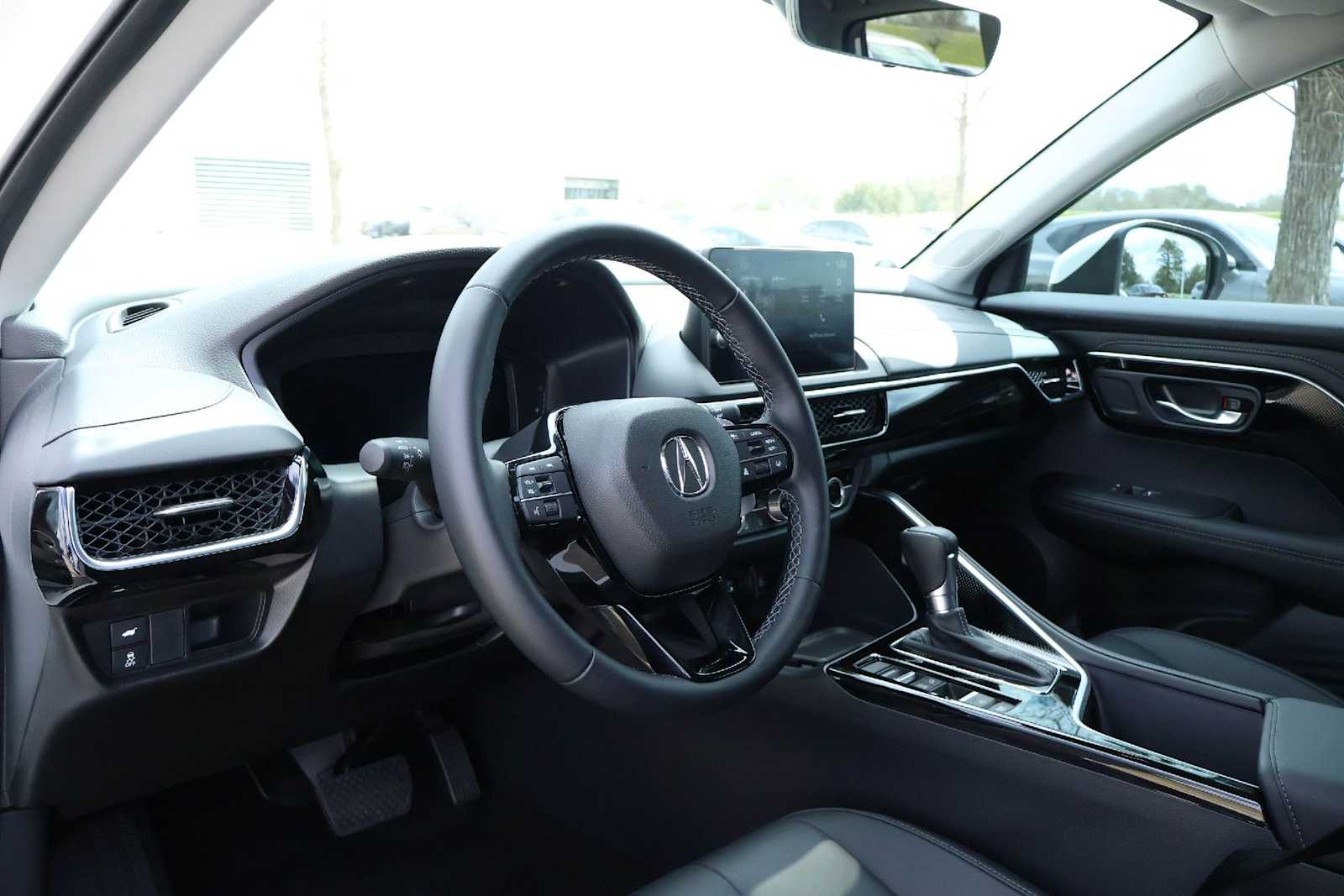 Thumbnail: 2025 Acura ADX - 2