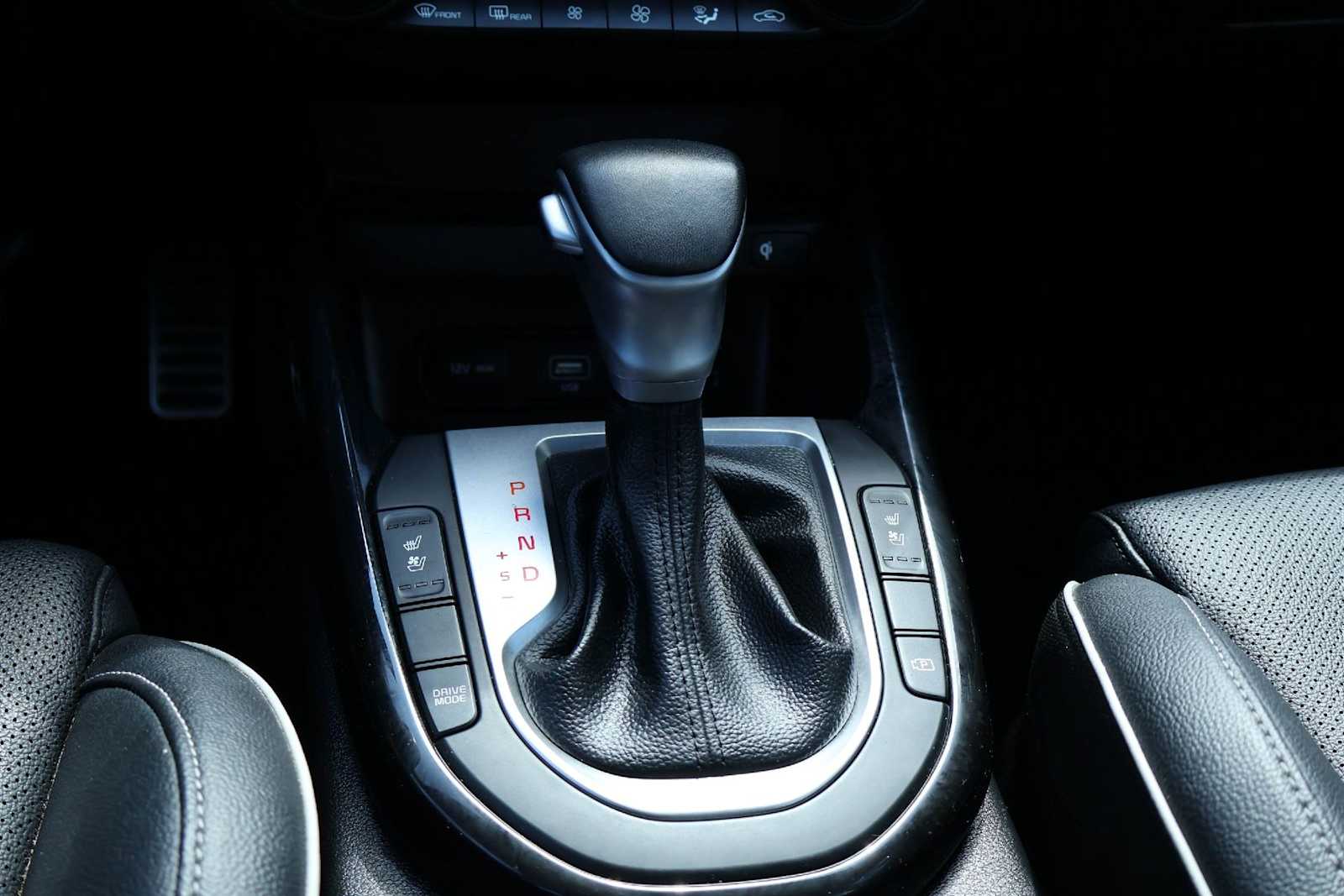 Thumbnail: 2024 Kia Forte - 17