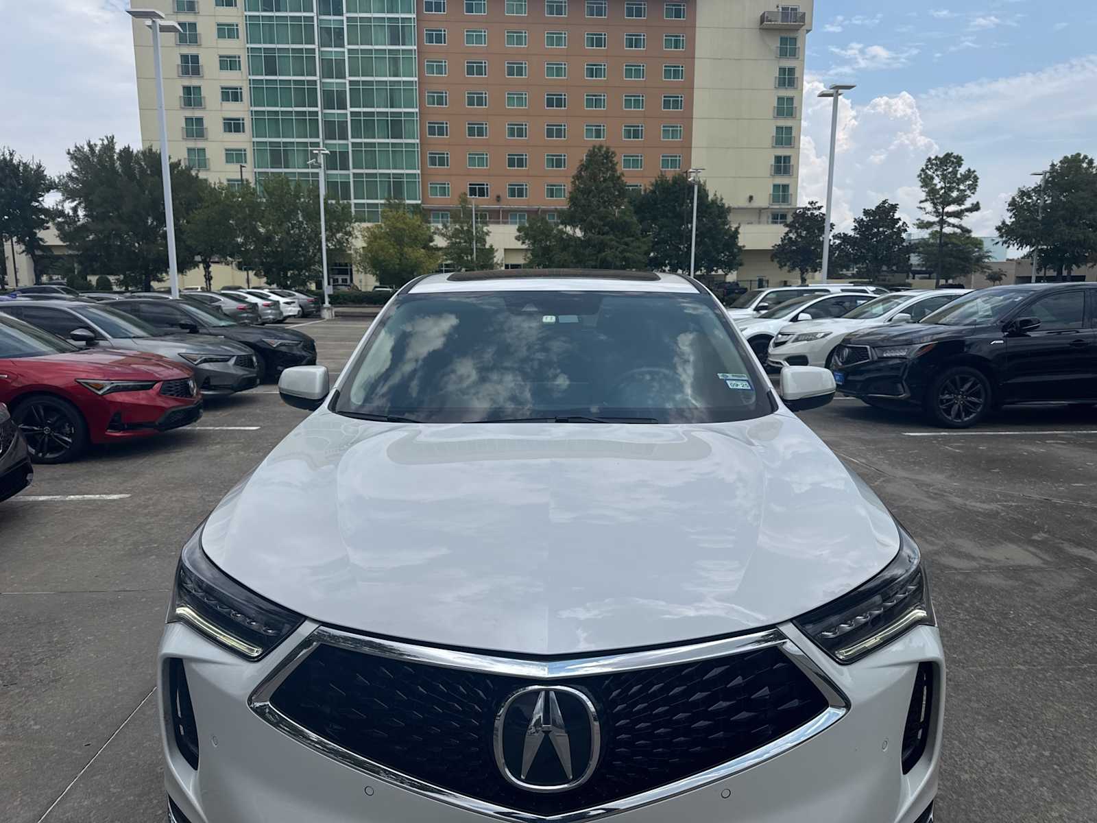 Thumbnail: 2023 Acura RDX - 2
