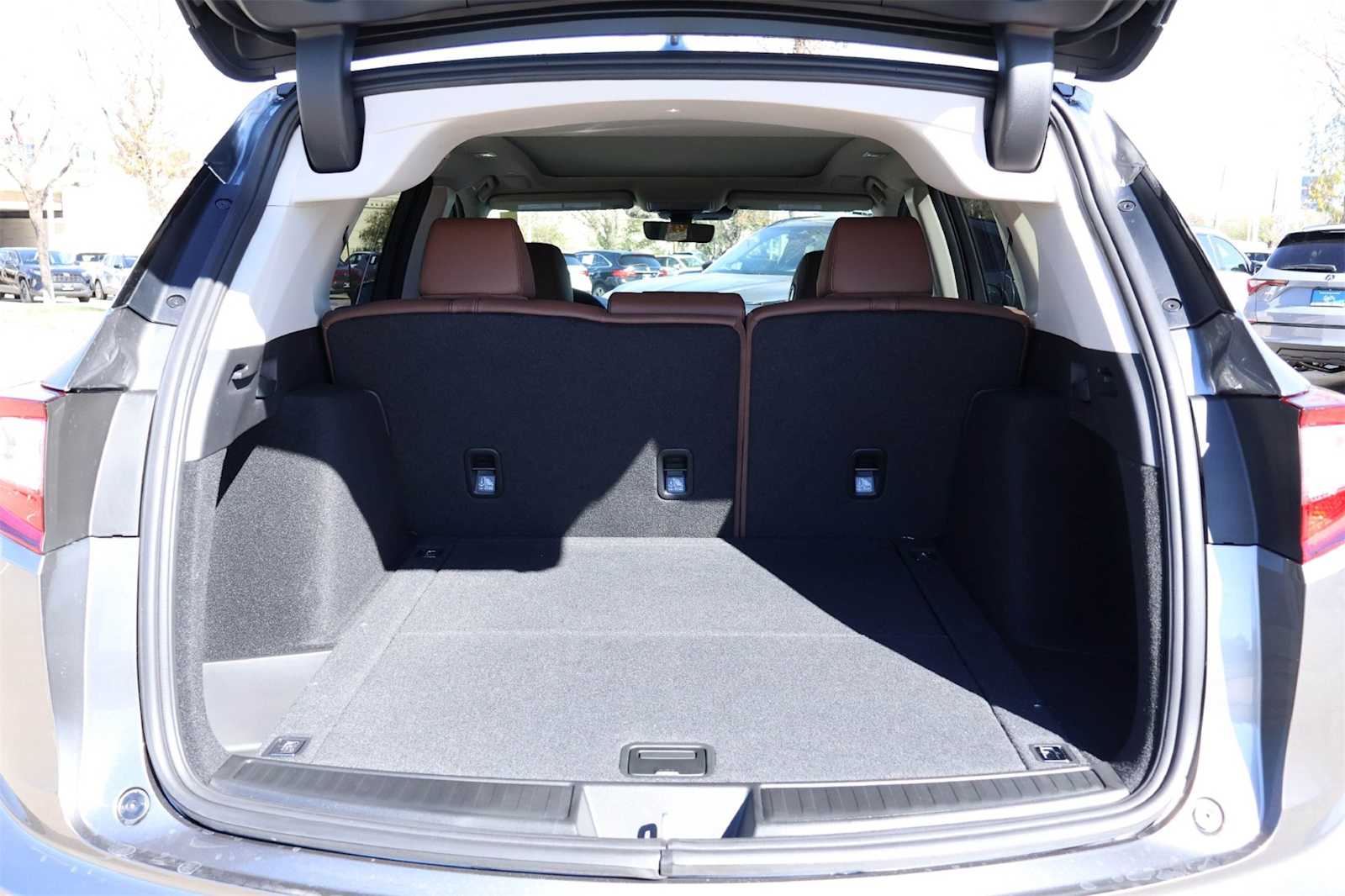 Thumbnail: 2026 Acura RDX - 19