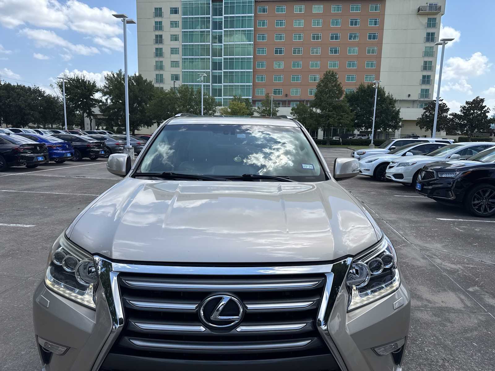 Thumbnail: 2015 Lexus GX - 2
