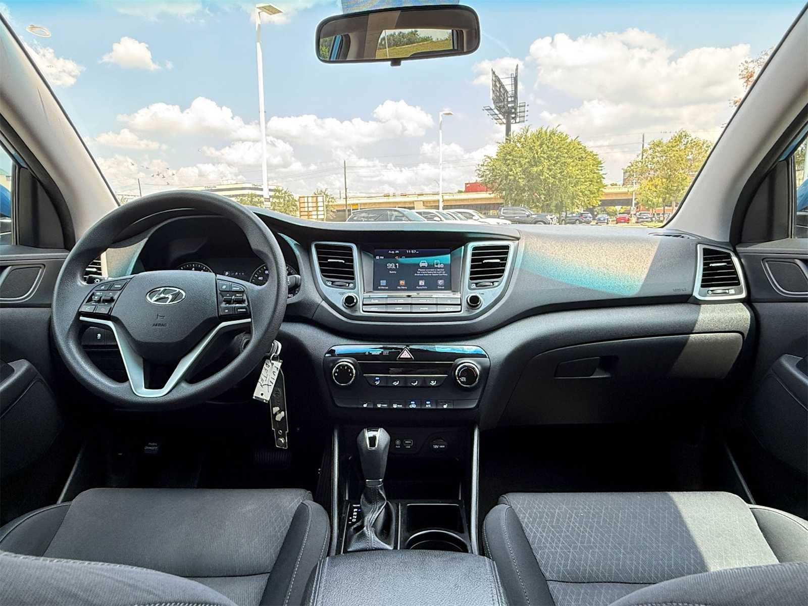 Thumbnail: 2018 Hyundai Tucson - 10