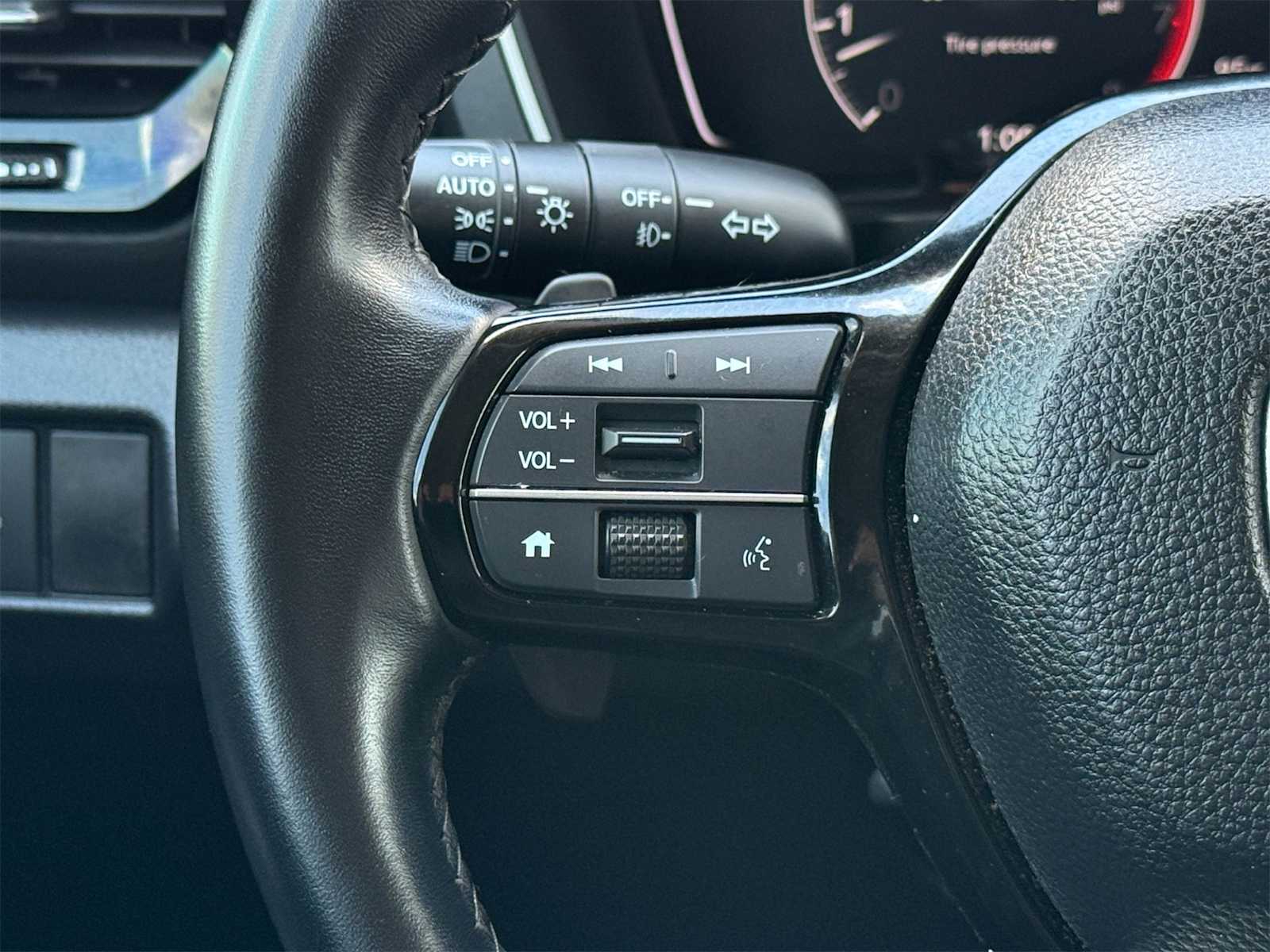 Thumbnail: 2023 Honda Pilot - 22