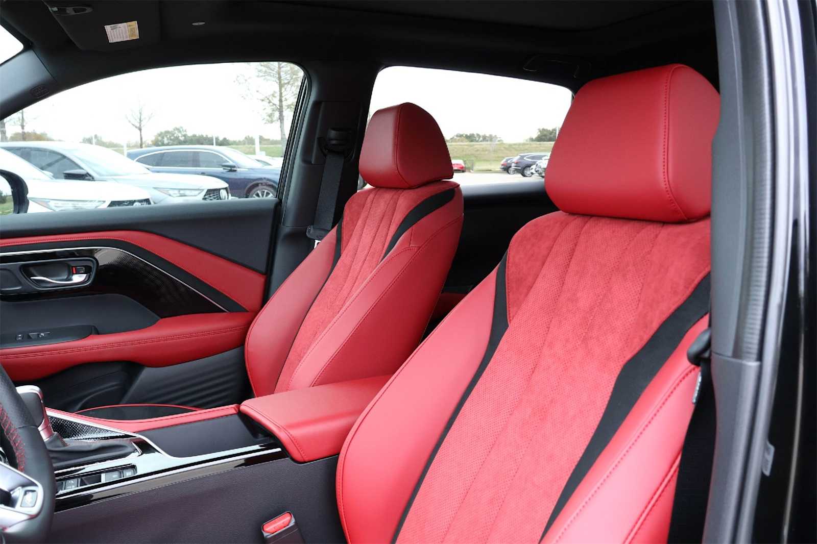 Thumbnail: 2025 Acura ADX - 11