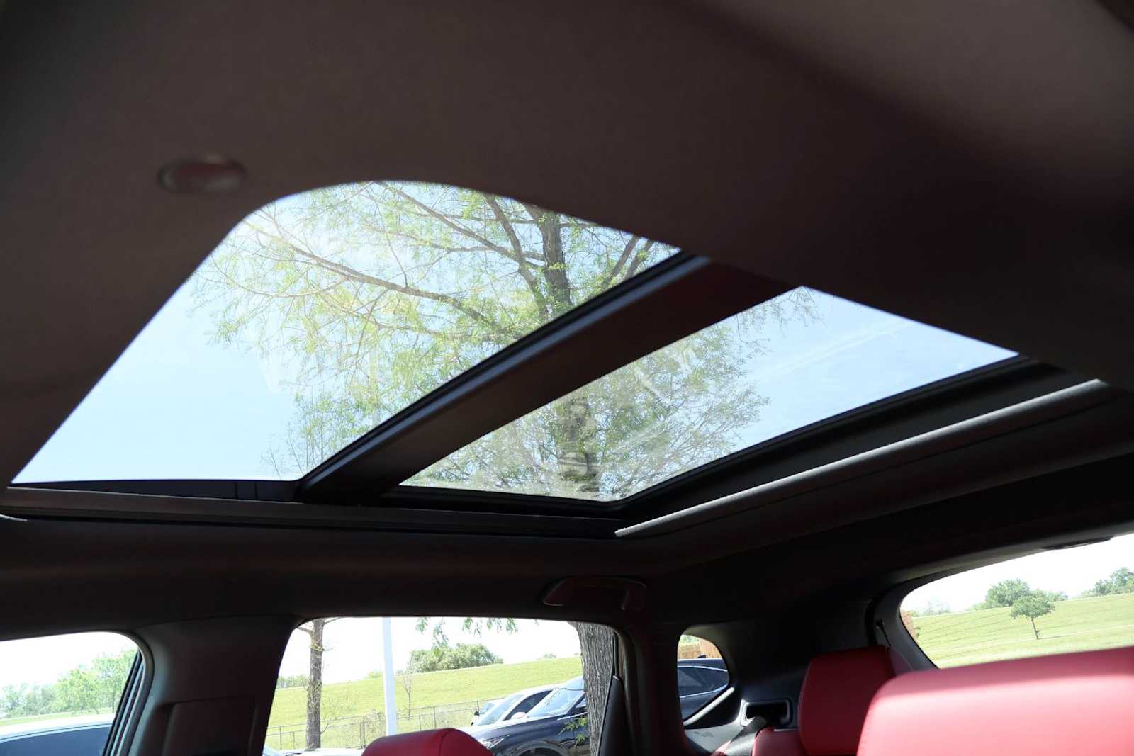 Thumbnail: 2025 Acura ADX - 29