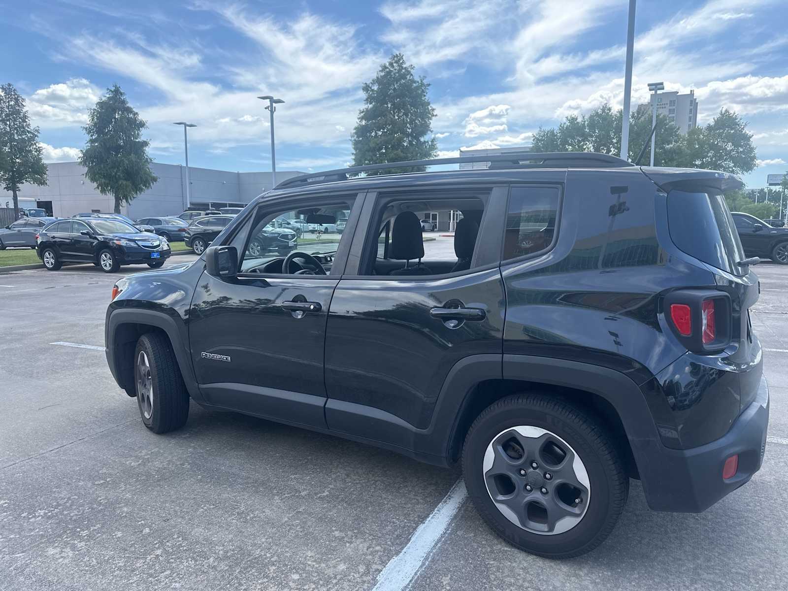 Thumbnail: 2016 Jeep Renegade - 4